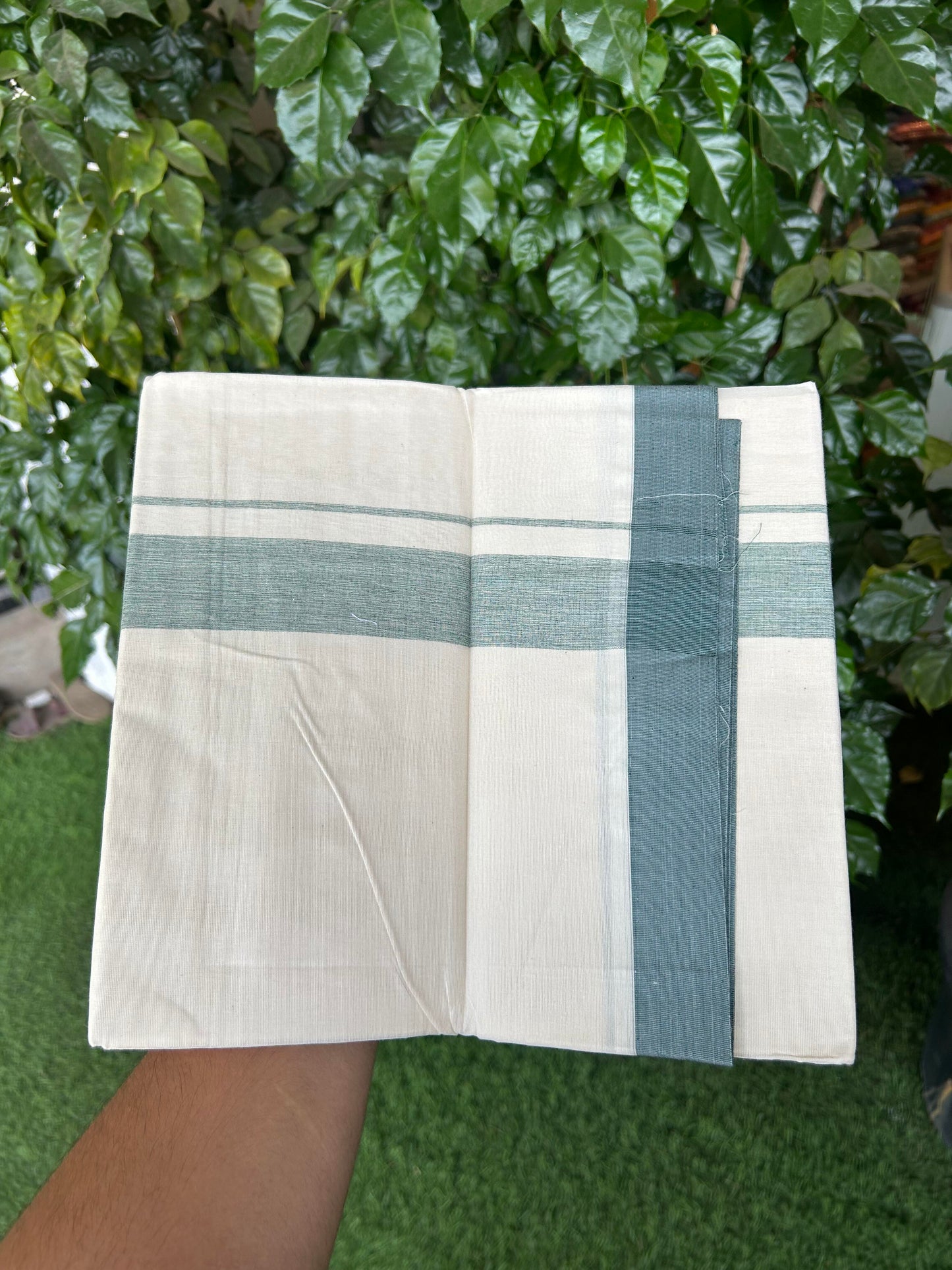 20% Discount ! KaithariKada Balaramapuram 100% Cotton Double Off White (Unbleached) - Mundu / Dhoti- 100x80 -  1.5 inch Green Shaded Kara 4 mtr (8.5 Muzham) - 2 KK5363 VIN