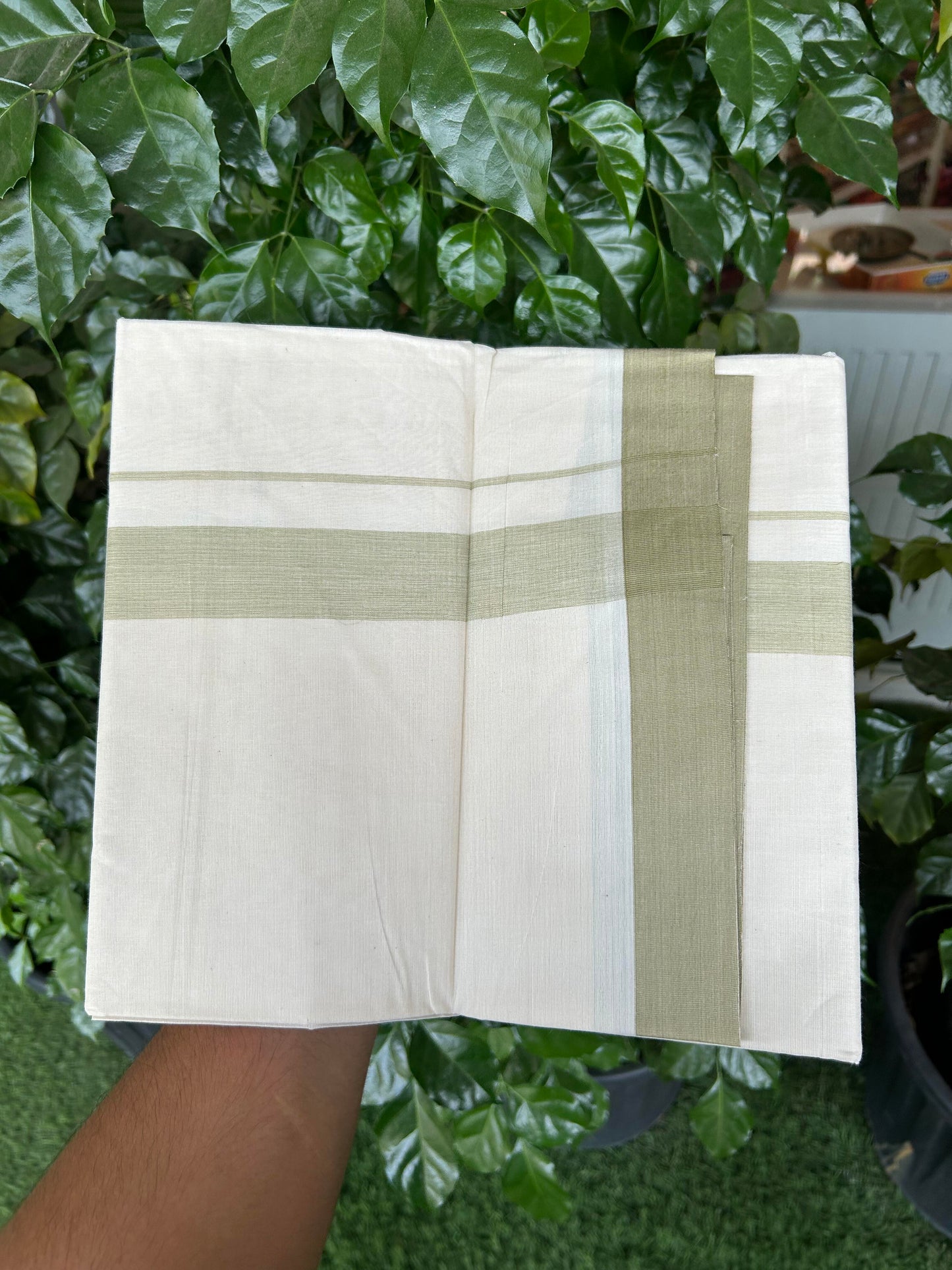 20% Discount ! KaithariKada Balaramapuram 100% Cotton Double Off White (Unbleached) - Mundu / Dhoti- 100x80 -  1.5 inch Light Pista Green Shaded Kara 4 mtr (8.5 Muzham) - 4 KK5363 VIN
