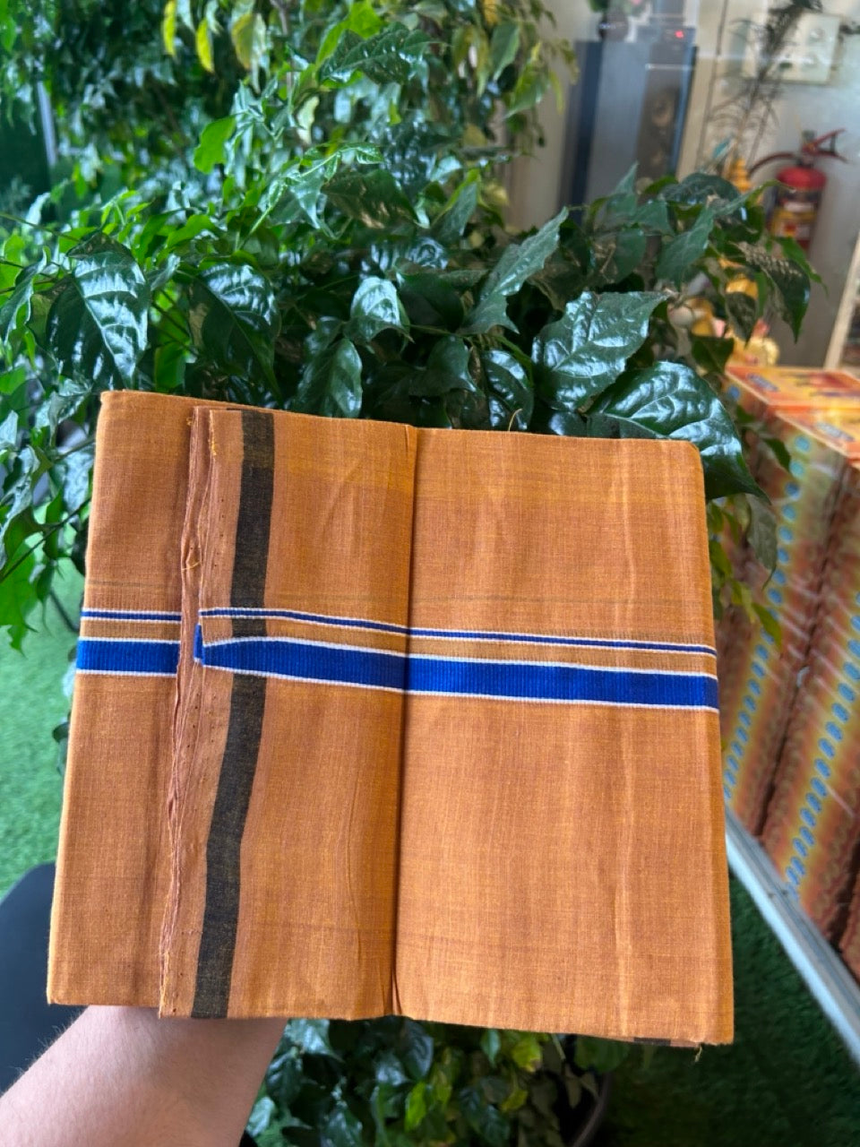 Handloom Single Hallmarked - 10% Discount !! KaithariKada 100% Pure Cotton - Mundu/Dhoti 0.5 inch Blue & White Kara with Kavi colour Body - (2 meter / 4 muzham) - 28 KK8032 ELA