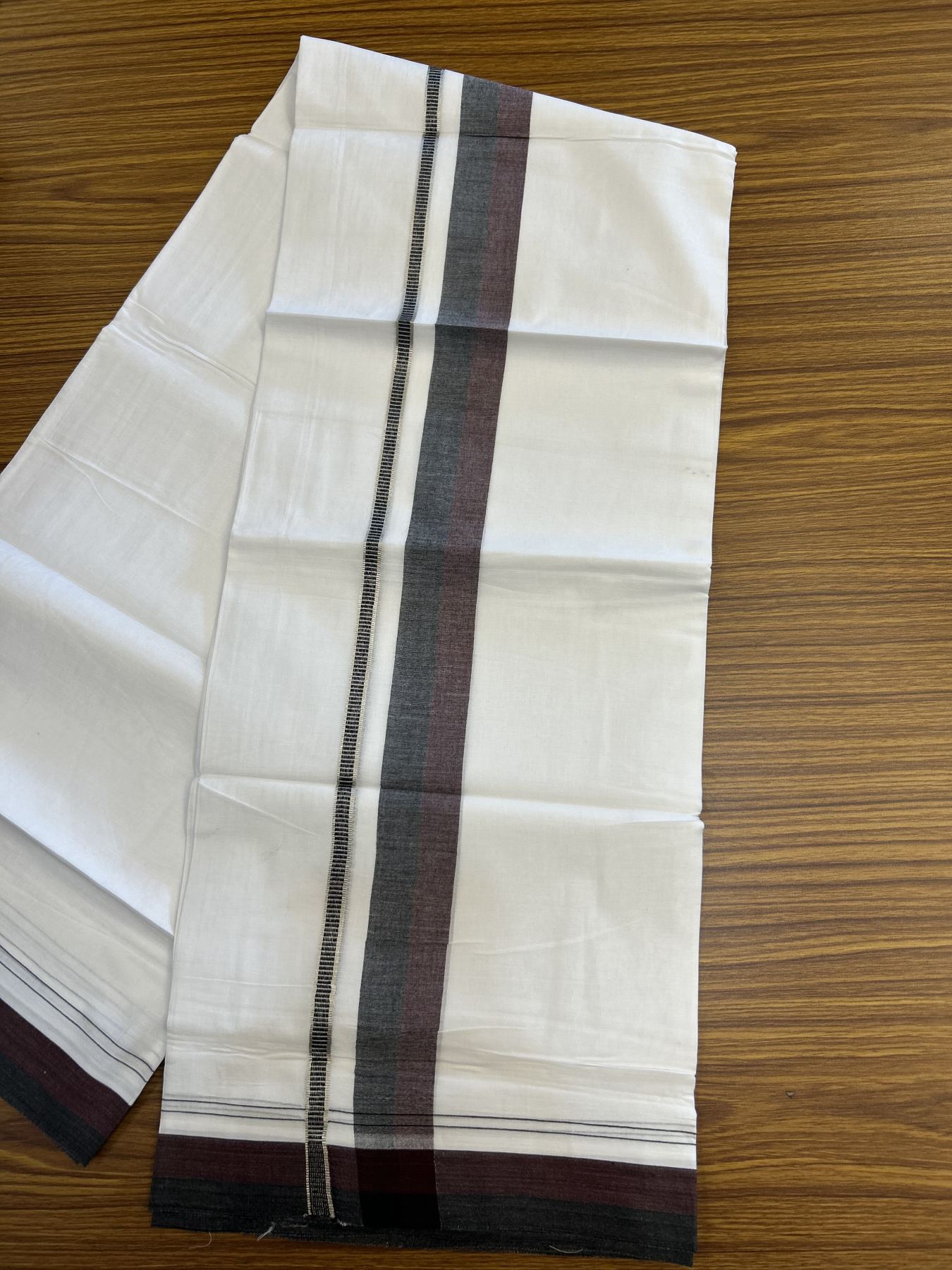 20% Discount! KaithariKada Balaramapuram 100% Cotton Double Pure white Mundu/Dhoti - 100X80 - 1.25 inch Silver Kasav Black & Deep Maroon shaded kara - 4 mtr ( 8.5 muzham) - 89 KK5341 VIN