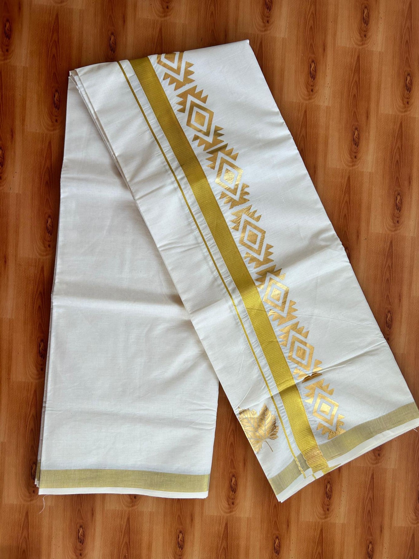 Double Off White (Unbleached) Mundu/Dhoti - 20% Discount!! KaithariKada Mixed Cotton (60s) - 3 inch Gold Kasav Printed Designer Kara 4 mtr (8.5 Muzham) - 2 KK5487 CKS