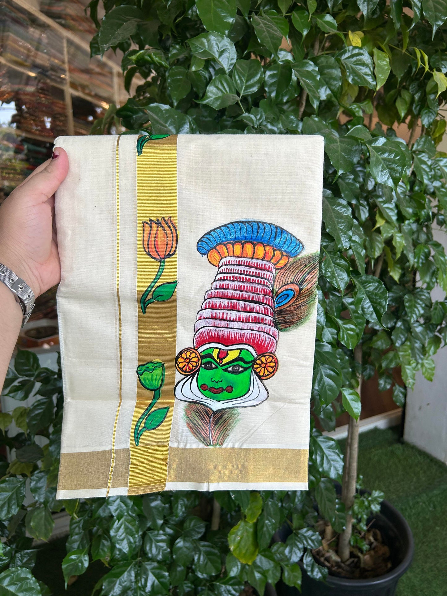 20% Discount! KaithariKada Balaramapuram 100% Cotton off white Double - (Unbleached) Mundu/Dhoti (80s) - 1 Inch Gold Kasavu Hand Painted Lotus Peacock Feather & Kadhakali - 27 KK5363 VIN