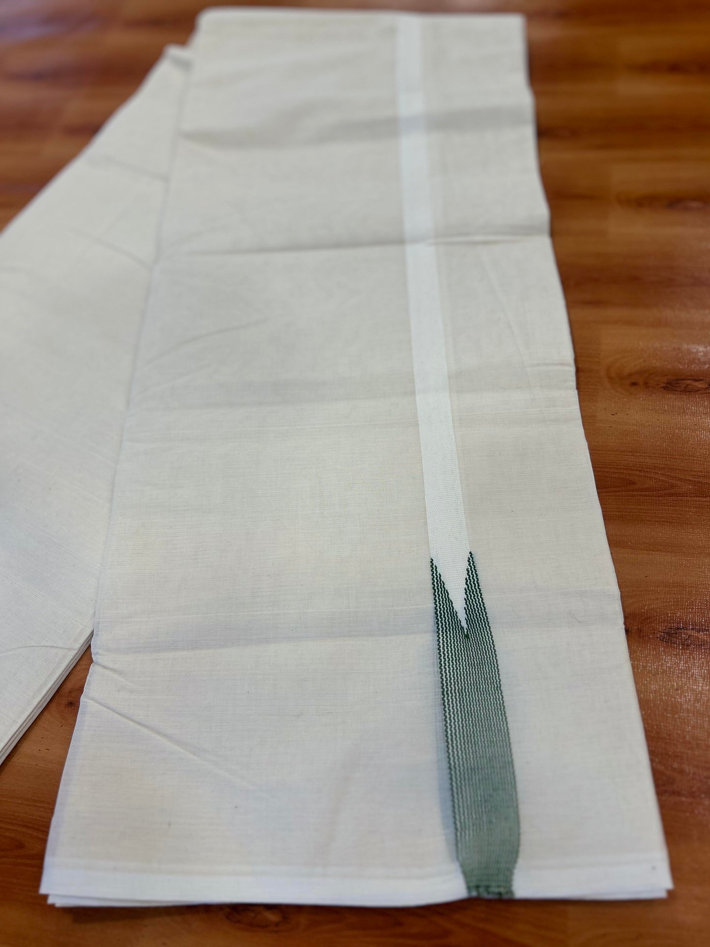 Double Off white Mundu/Dhoti - 20% Discount! KaithariKada Balaramapuram 100% Cotton - 100x100 - 0.75 inch Puliyilakkara Green Striped Chutty Kara - 4 mtr (8.5 muzham) - 7 KK5401 ASH