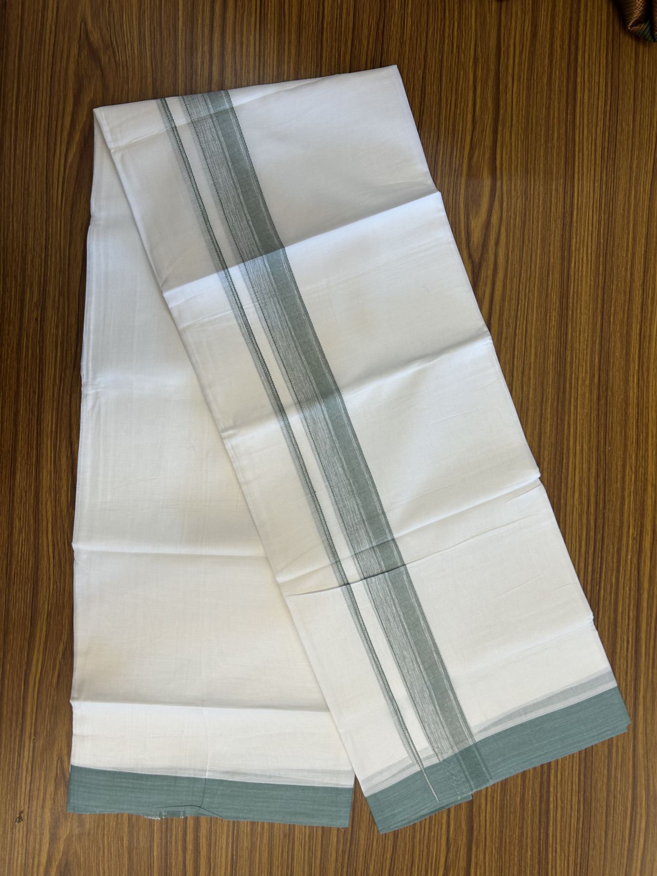 20% Discount! KaithariKada Balaramapuram 100% Cotton Double Pure white Mundu/Dhoti- 100X80 - 1.5 inch Teal Green Shaded Kara - 4 mtr ( 8.5 muzham) - 36 KK5341 VIN