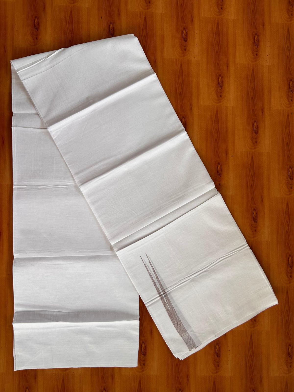 Single Pure white - Kaitharikada 100% Pure Cotton 70x30 Thread Mundu / Dhoti - 0.5 inchPuliyilakkara Dark Brown Stripes Chutty (2 meters / 4 mulam) - 2 KK5521 THI