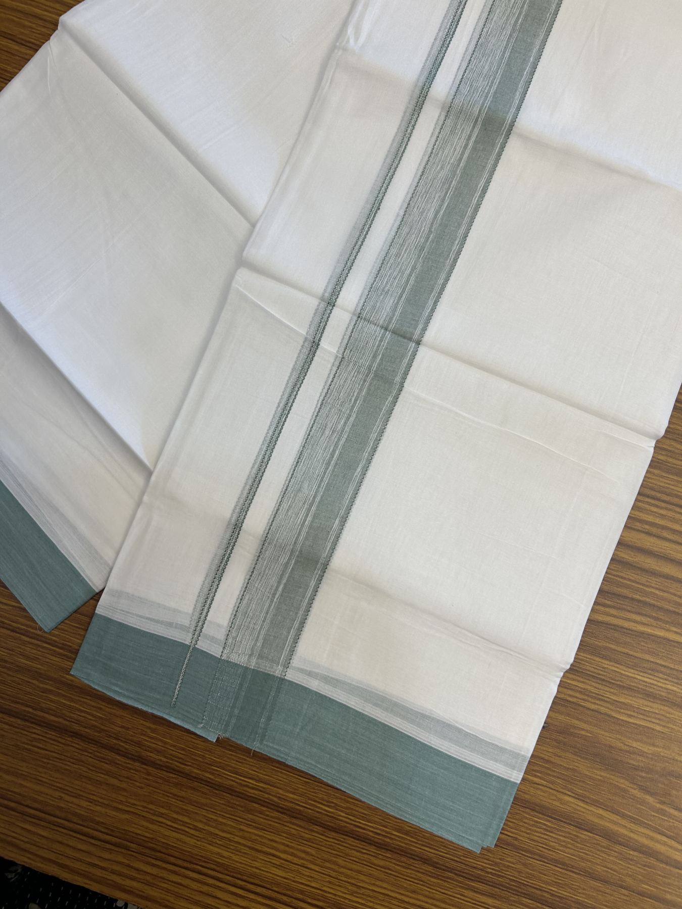 20% Discount! KaithariKada Balaramapuram 100% Cotton Double Pure white Mundu/Dhoti- 100X80 - 1.5 inch Teal Green Shaded Kara - 4 mtr ( 8.5 muzham) - 36 KK5341 VIN