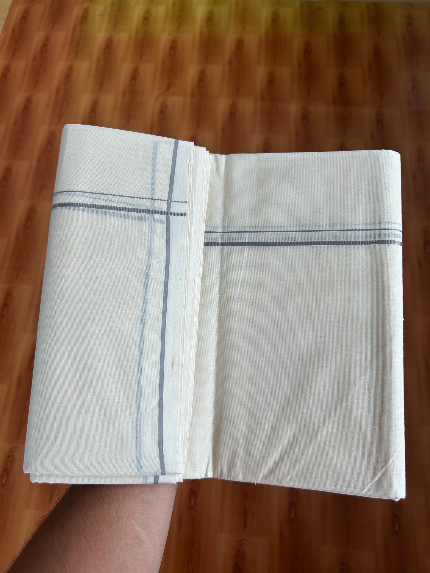 20% Discount! KaithariKada Balaramapuram 100% Cotton Double Off white Mundu/Dhoti- 100x100 - 0.3 cm Grey Kara - 4 mtr (8.5 muzham) - 13 KK5381 ASH
