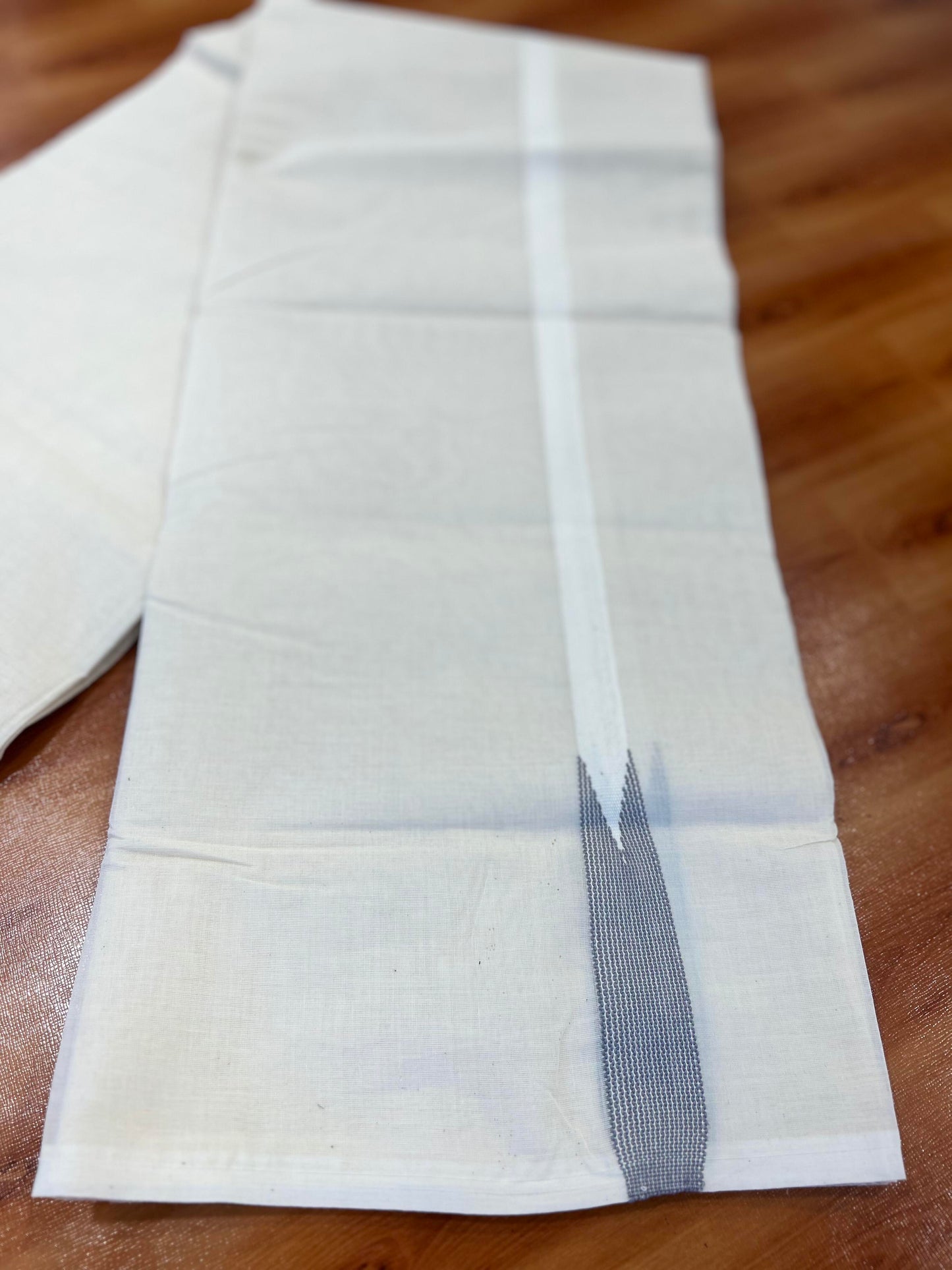 Double Off white Mundu/Dhoti - 23% Discount! KaithariKada Balaramapuram 100% Cotton - 100x100 - 0.5 inch Puliyilakkara Ash Grey Striped Chutty Kara - 4 mtr (8.5 muzham) - 16 KK5401 ASH