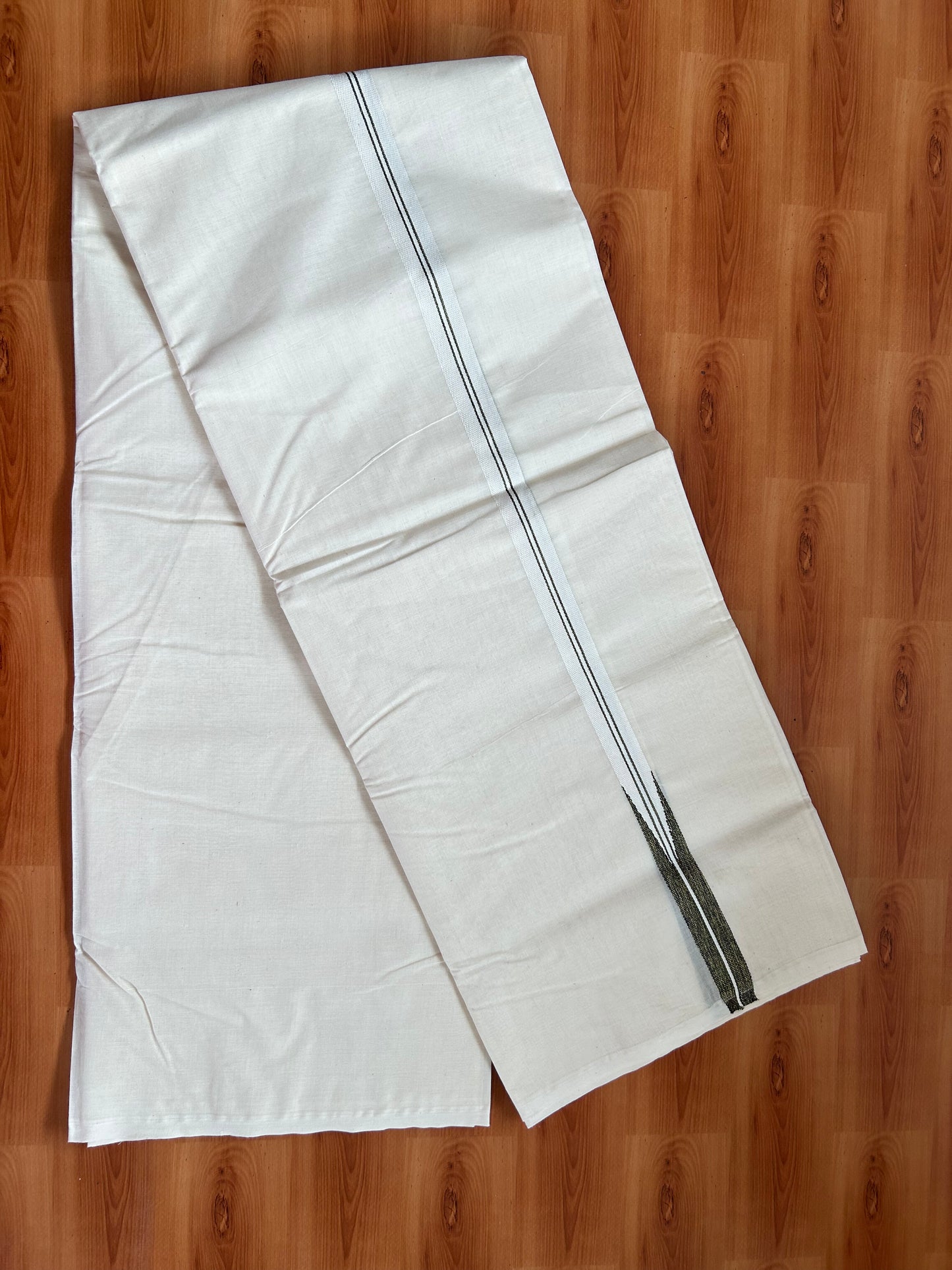 20% Discount! KaithariKada Balaramapuram 100% Cotton Double Off white Mundu/Dhoti- 100x100 - 0.75 inch Puliyilakkara Gold Kasav & Black Shaded Chutty Kara - 4 mtr (8.5 muzham) - 7 KK5381 ASH