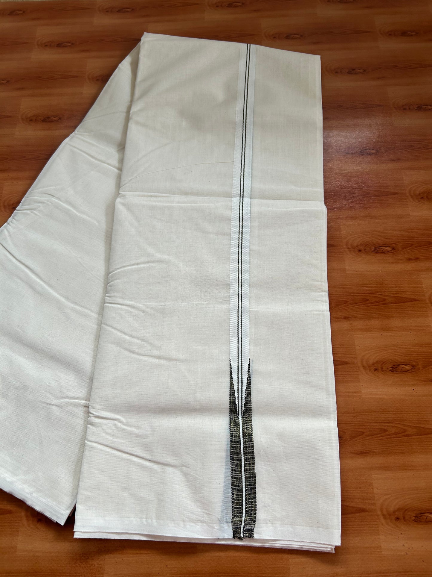 20% Discount! KaithariKada Balaramapuram 100% Cotton Double Off white Mundu/Dhoti- 100x100 - 0.75 inch Puliyilakkara Gold Kasav & Black Shaded Chutty Kara - 4 mtr (8.5 muzham) - 7 KK5381 ASH