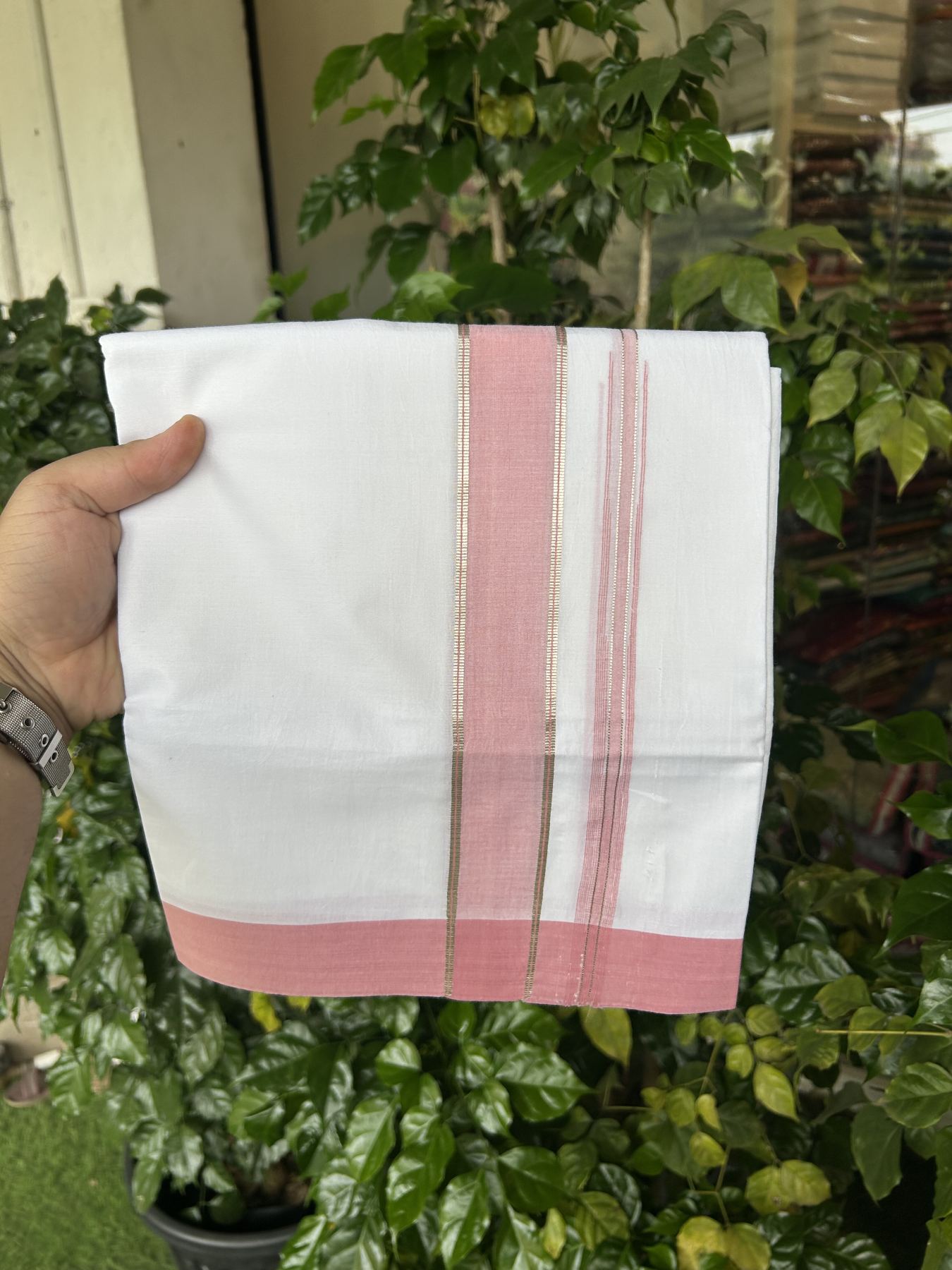 20% Discount! KaithariKada Balaramapuram 100% Cotton Double Pure white Mundu/Dhoti- 100X80 - 1.5 inch Puliyilakkara Silver Kasav & Peach Pink Chutty Kara - 4 mtr ( 8.5 muzham) - 31 KK5341 VIN