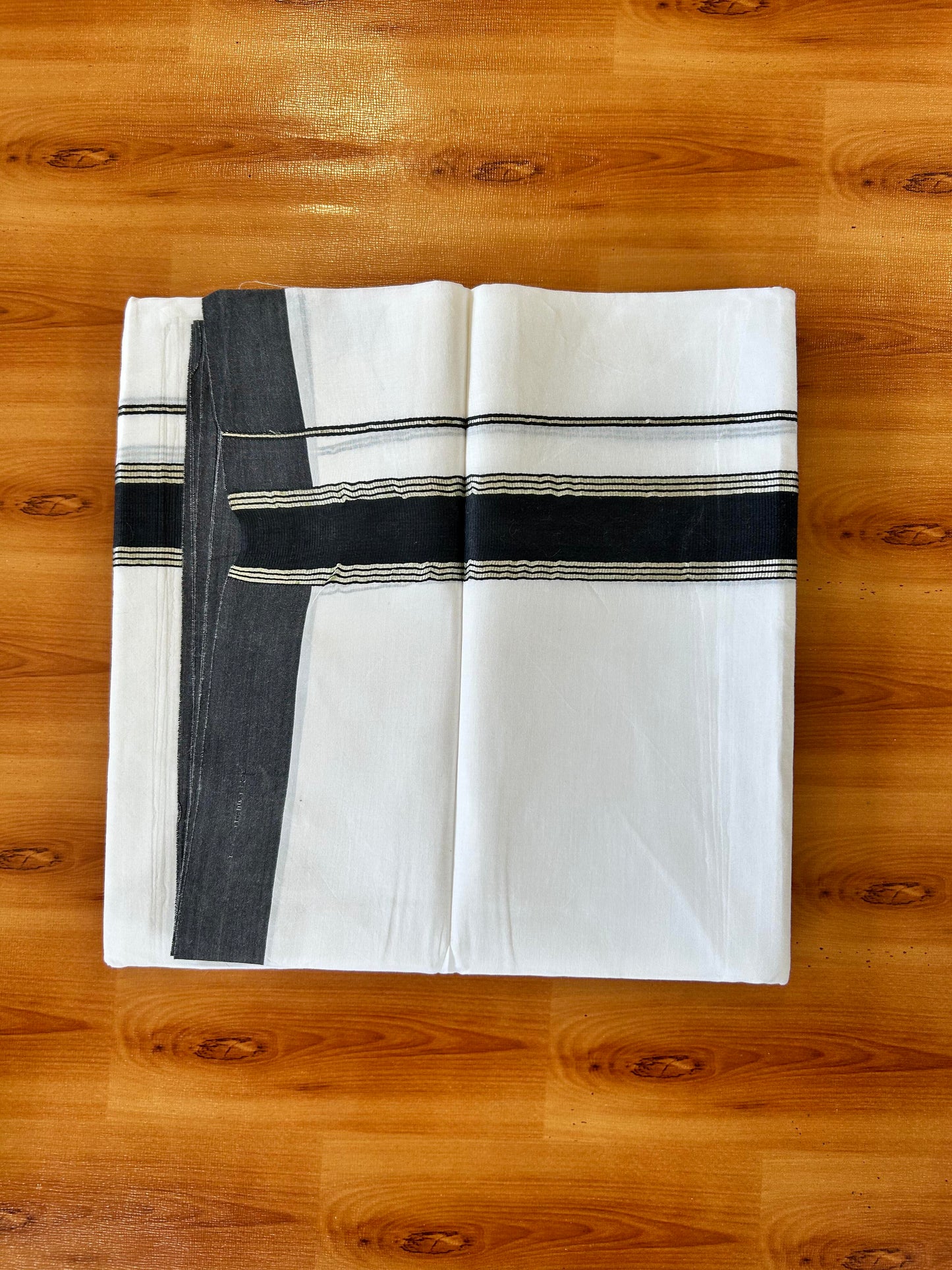 Pure White Double Mundu/Dhoti - 20% Discount ! Kaitharikada Balaramapuram 100% Cotton - 100x80 - 1.5 inch Silver Kasav & Black Stripes Kara 3.80 mtr (8 muzham) - 11 KK5456 THI