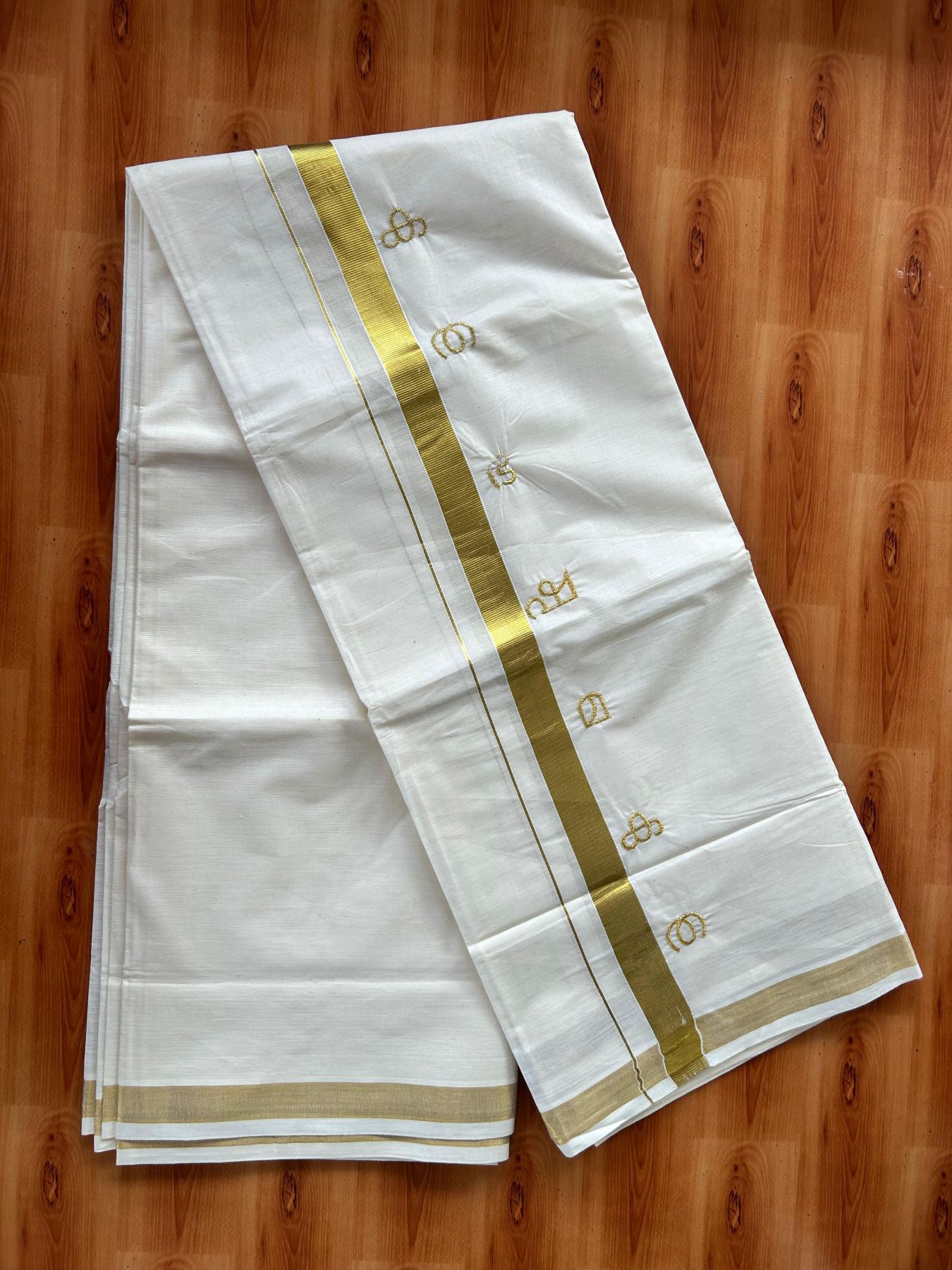 Double Off White (Unbleached) Mundu/Dhoti - 20% Discount!! KaithariKada Mixed Cotton (60s) - 2.25 inch Gold Kasav Aksharamala Printed Kara 4 mtr (8.5 Muzham) - 5 KK5487 CKS