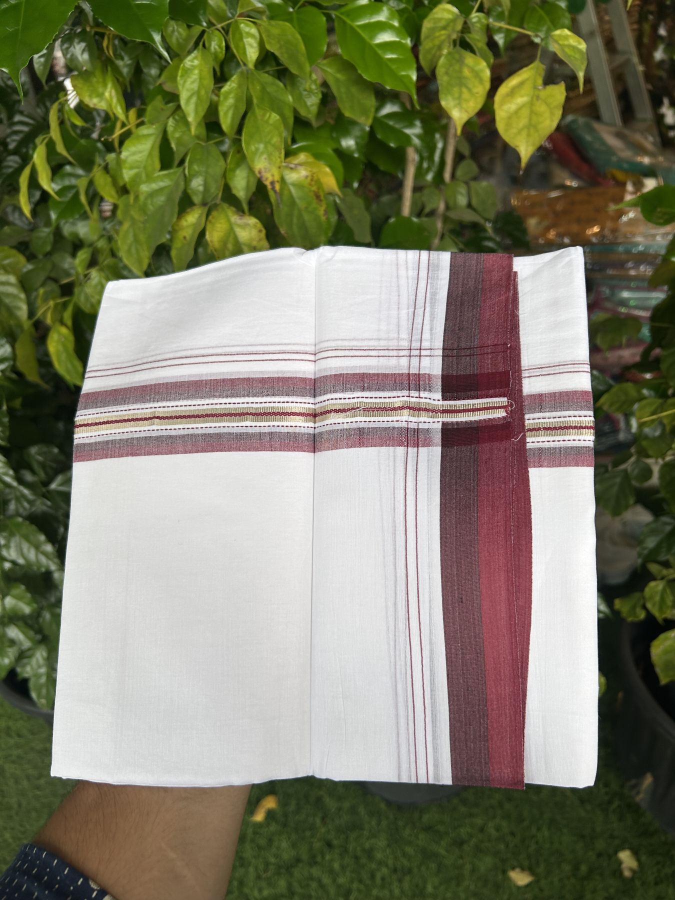 20% Discount! KaithariKada Balaramapuram 100% Cotton Double Pure white Mundu/Dhoti - 100X80 - 1.5 inch Silver Kasav Black & Maroon shaded Stripes kara - 4 mtr ( 8.5 muzham) - 124 KK5341 VIN
