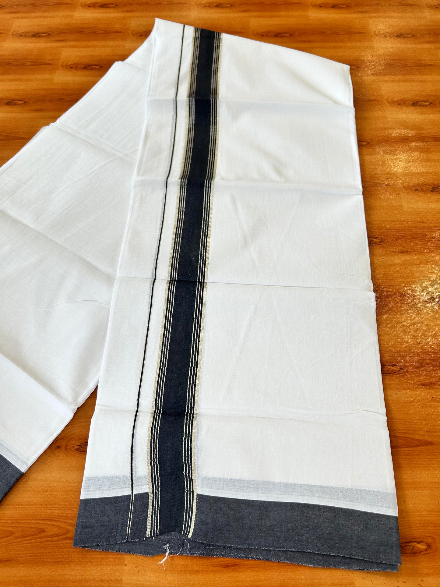 Pure White Double Mundu/Dhoti - 20% Discount ! Kaitharikada Balaramapuram 100% Cotton - 100x80 - 1.5 inch Silver Kasav & Black Stripes Kara 3.80 mtr (8 muzham) - 9 KK5456 THI