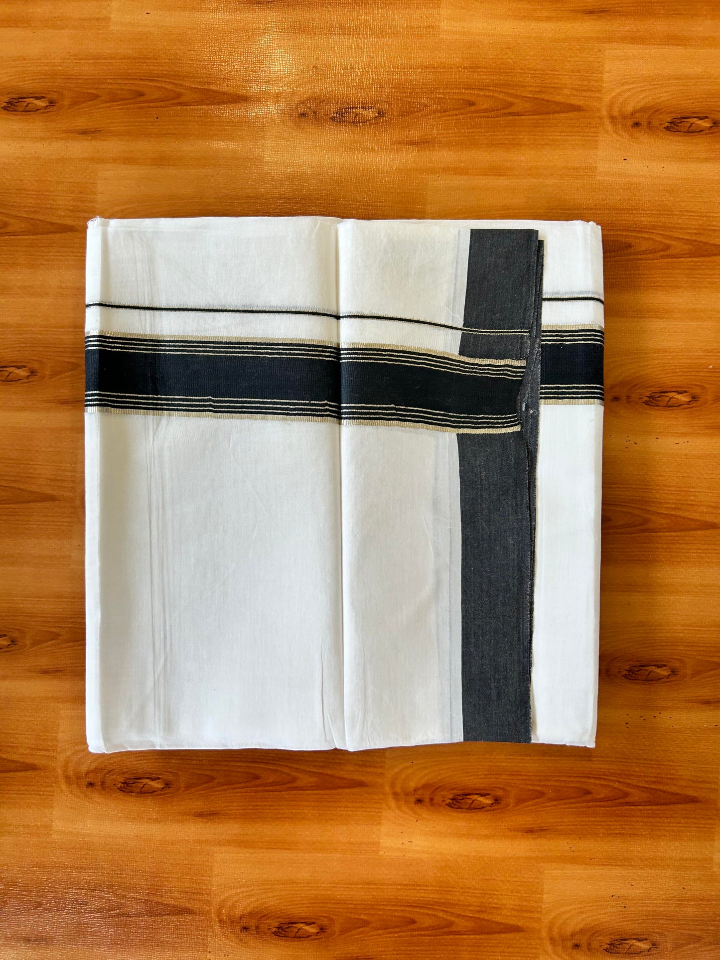 Pure White Double Mundu/Dhoti - 20% Discount ! Kaitharikada Balaramapuram 100% Cotton - 100x80 - 1.5 inch Silver Kasav & Black Stripes Kara 3.80 mtr (8 muzham) - 9 KK5456 THI