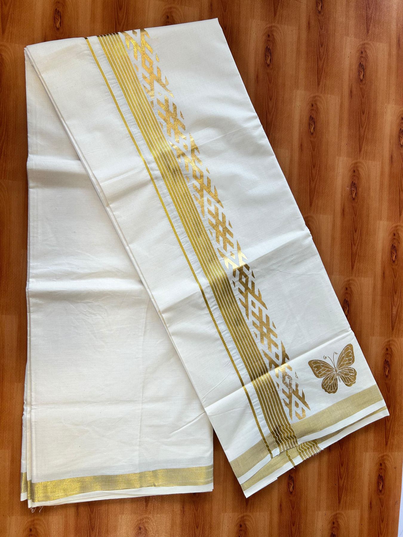 Double Off White (Unbleached) Mundu/Dhoti - 20% Discount!! KaithariKada Mixed Cotton (60s) - 2.5 inch Gold Kasav Striped & Printed Designer Kara 4 mtr (8.5 Muzham) - 8 KK5487 CKS