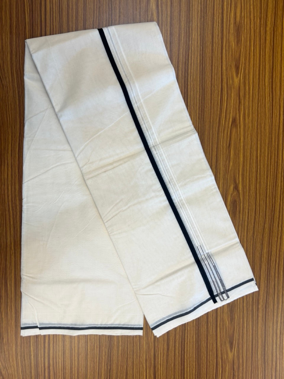 20% Discount! KaithariKada Balaramapuram 100% Cotton Off White Double (Unbleached) Mundu/Dhoti-100x100 - 1 cm Puliyilakkara Silver Kasav & Black Double Chutty Kara - 1 KK5308 ASH