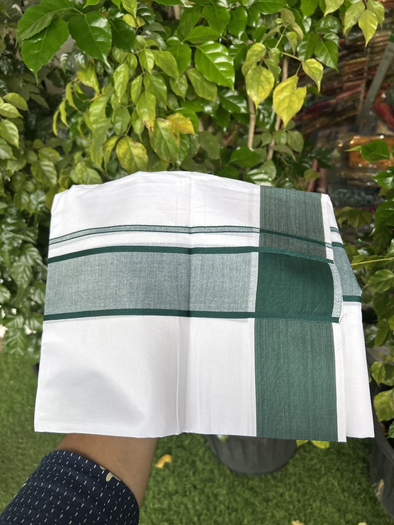 20% Discount! KaithariKada Balaramapuram 100% Cotton Double Pure white Mundu/Dhoti- 100X80 - 2.25 inch Green kara - 4 mtr ( 8.5 muzham) - 2 KK5341 VIN
