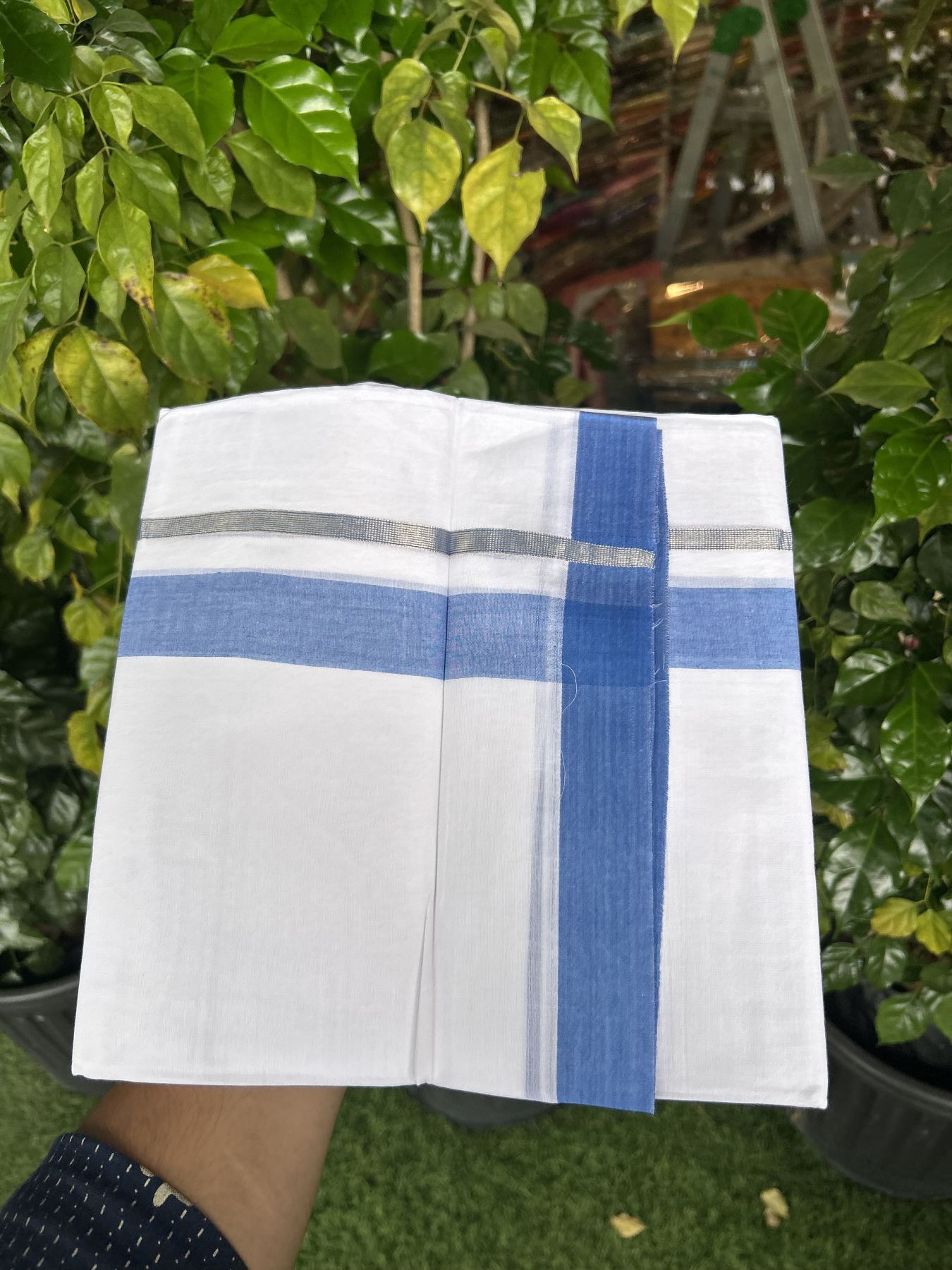 20% Discount! KaithariKada Balaramapuram 100% Cotton Double Pure white Mundu/Dhoti - 100X80 - 1.25 inch Silver Kasav Light Blue shaded kara - 4 mtr ( 8.5 muzham) - 50 KK5341 VIN