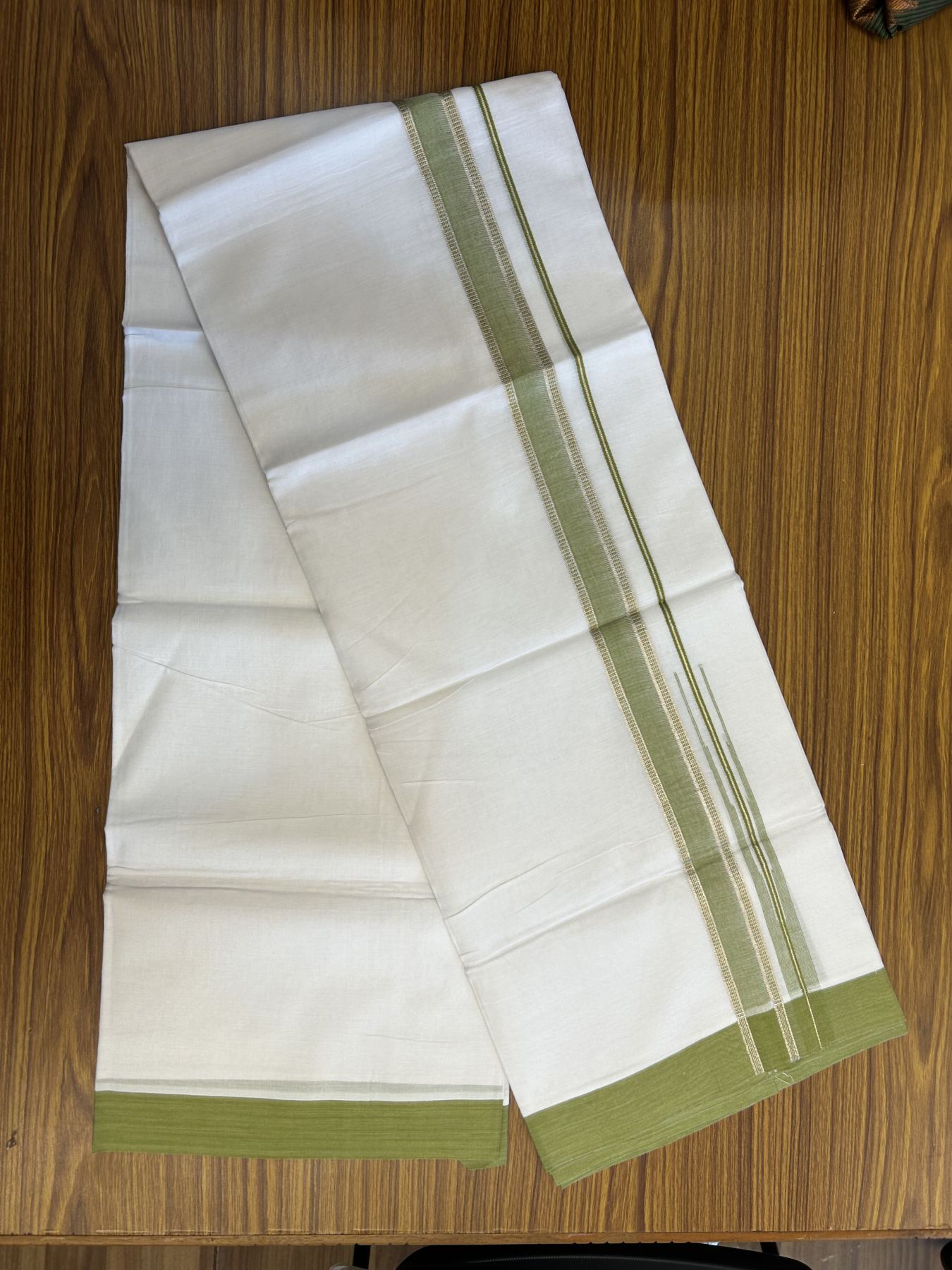 20% Discount! KaithariKada Balaramapuram 100% Cotton Double Pure white Mundu/Dhoti- 100X80 - 1.25 inch Puliyilakkara Silver Kasav & Mustard Green Chutty Kara - 4 mtr ( 8.5 muzham) - 60 KK5341 VIN