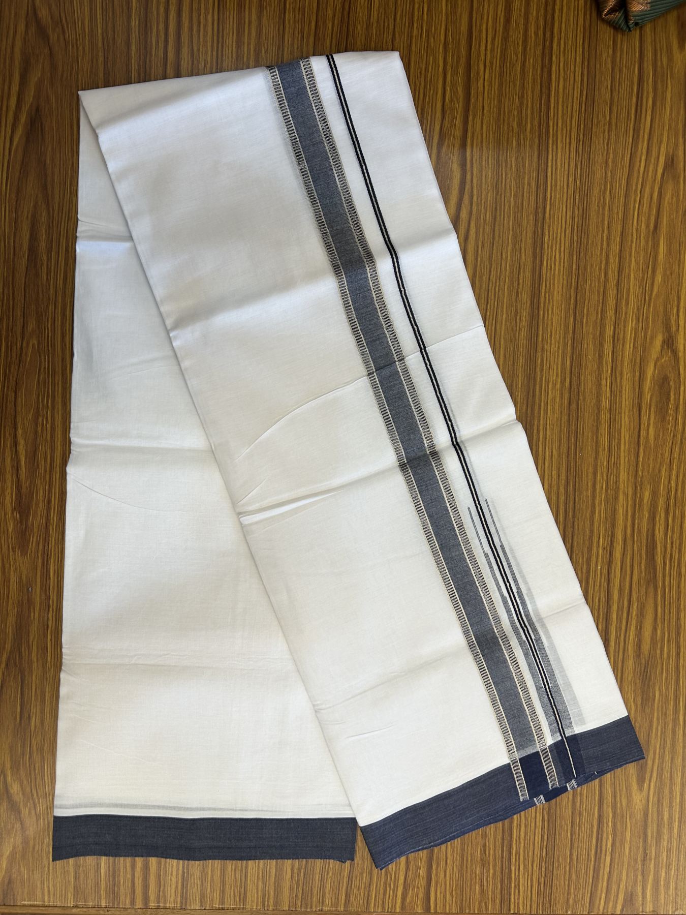 20% Discount! KaithariKada Balaramapuram 100% Cotton Double Pure white Mundu/Dhoti- 100X80 - 1.25 inch Puliyilakkara Silver Kasav & Navy Blue Chutty Kara - 4 mtr ( 8.5 muzham) - 61 KK5341 VIN