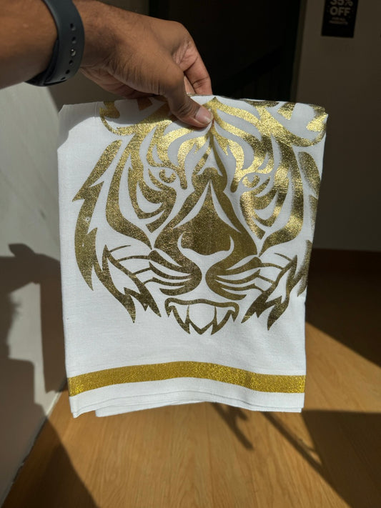 Kaduva Print Single Kaily / Lungi New! Kaitharikada - Polyster Mixed Cotton - (20s) - Pure white - Gold Print with White colour body (2 meter / 4 muzham) - 1 KK8068 GAN