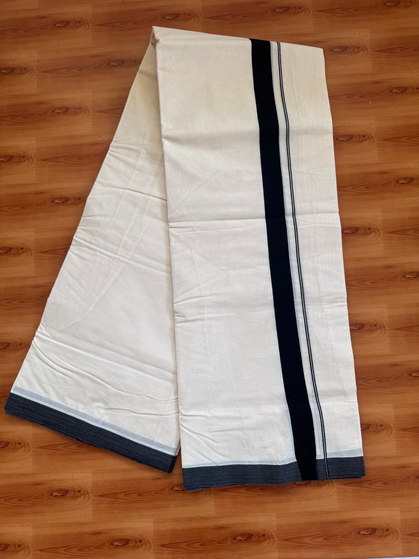 Double Off White (Unbleached) Mundu / Dhoti- 20% Discount! KaithariKada 100%  Cotton - 100X100 - 1.25 Black Kara - 4 mtr (8.5 Muzham) - 1 KK5468 ASH