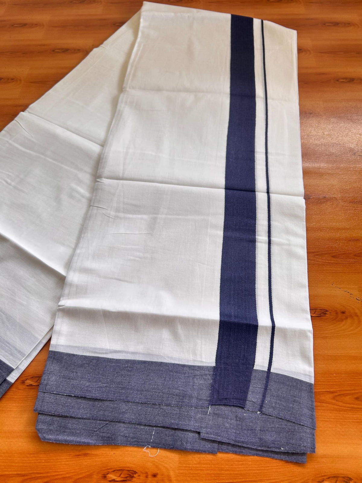 Pure White Double Mundu/Dhoti - 20% Discount ! Kaitharikada Pure Cotton - 100x80 - 1.5 inch Navy Blue Kara 3.80 mtr (8 muzham) - 15 KK5523 MC
