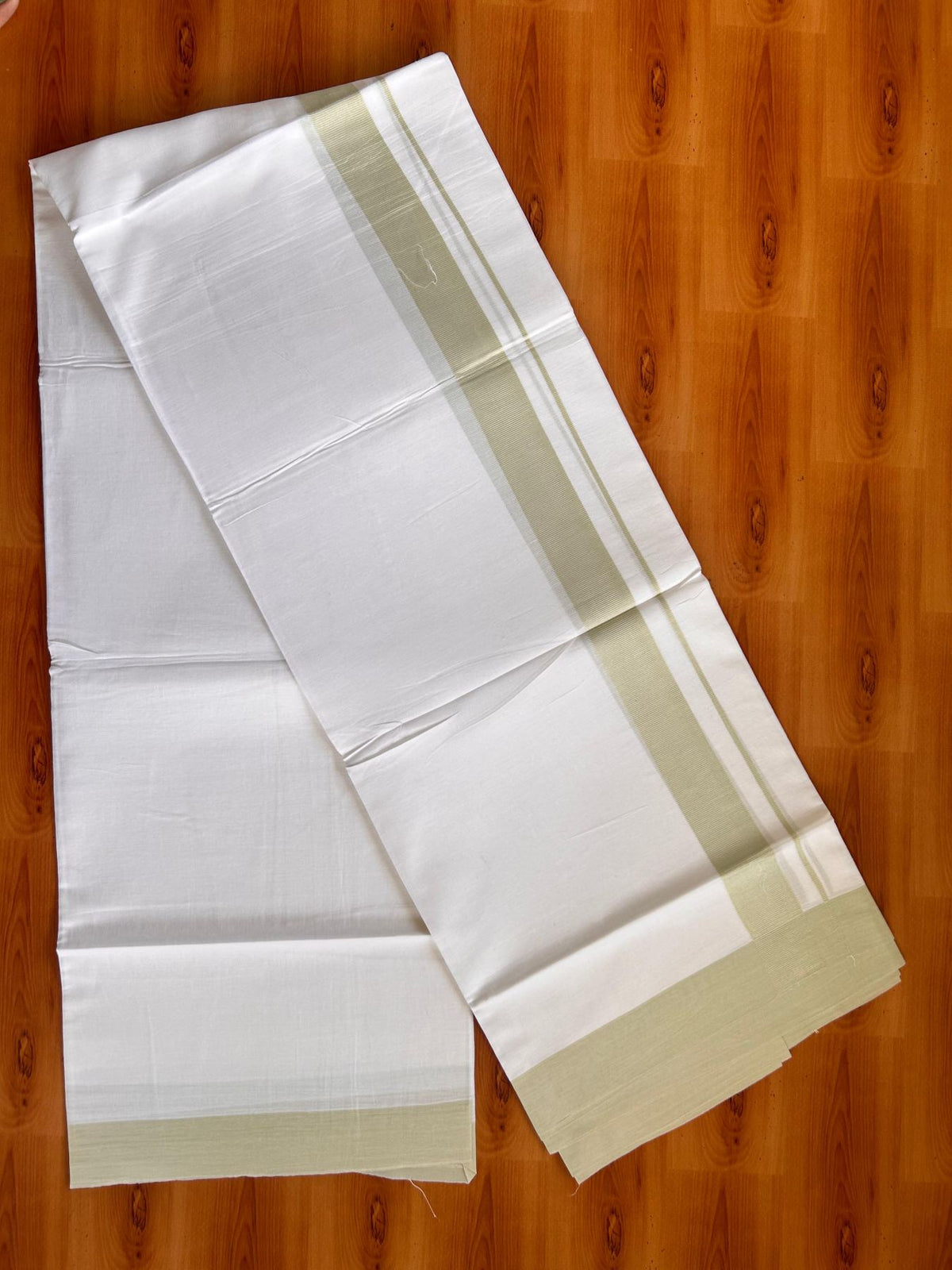 Pure White Double Mundu/Dhoti - 20% Discount ! Kaitharikada Pure Cotton - 100x80 - 1.5 inch Light Pista green Kara 3.80 mtr (8 muzham) - 17 KK5523 MC