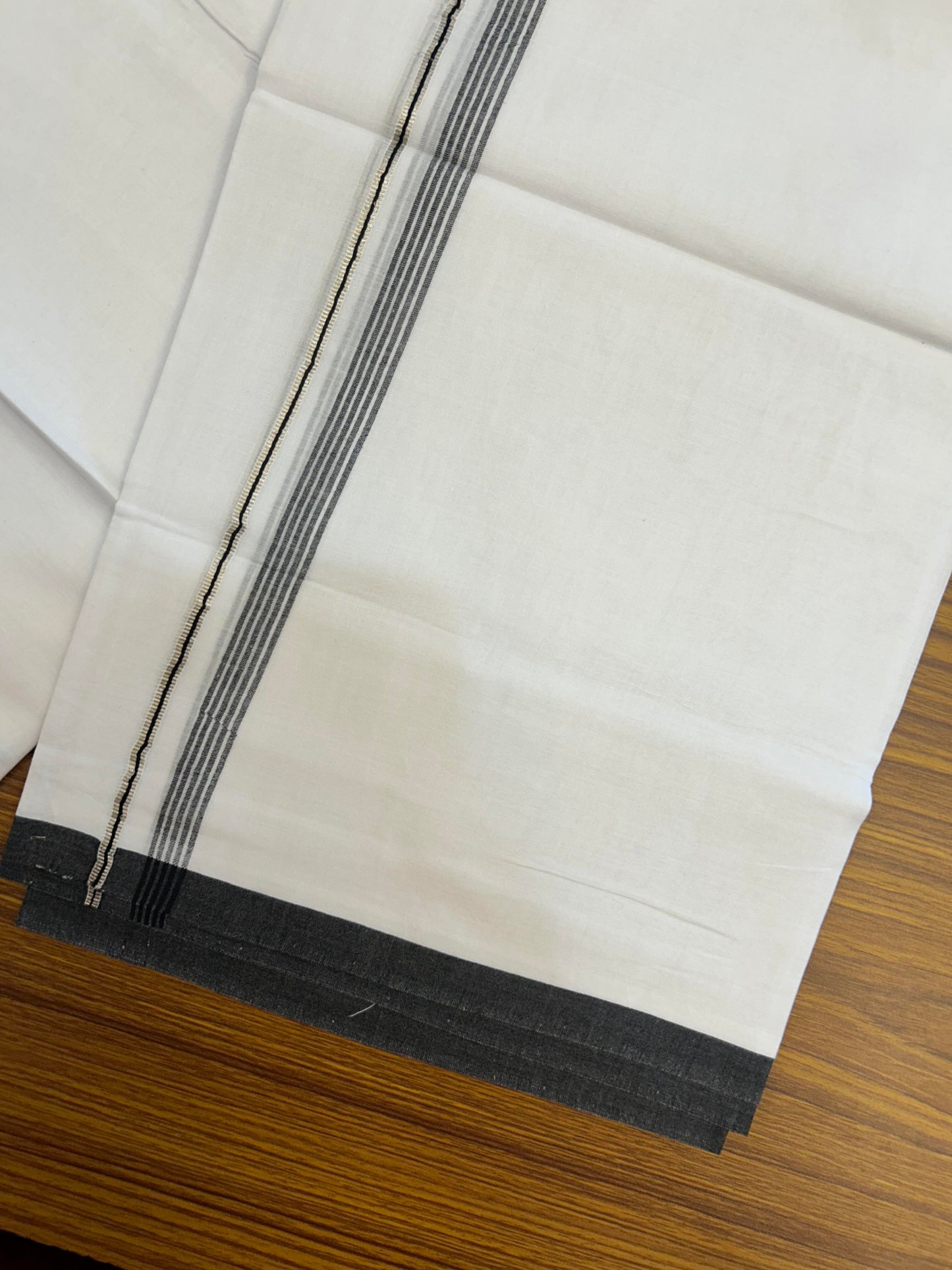 20% Discount ! KaithariKada Balaramapuram 100% Cotton Pure white Double Mundu/Dhoti - 100x80 - 0.5 inch Silver Kasav & Black striped Kara Between 3.78 - 3.90 m (8 muzham) - 97 KK5363 VIN
