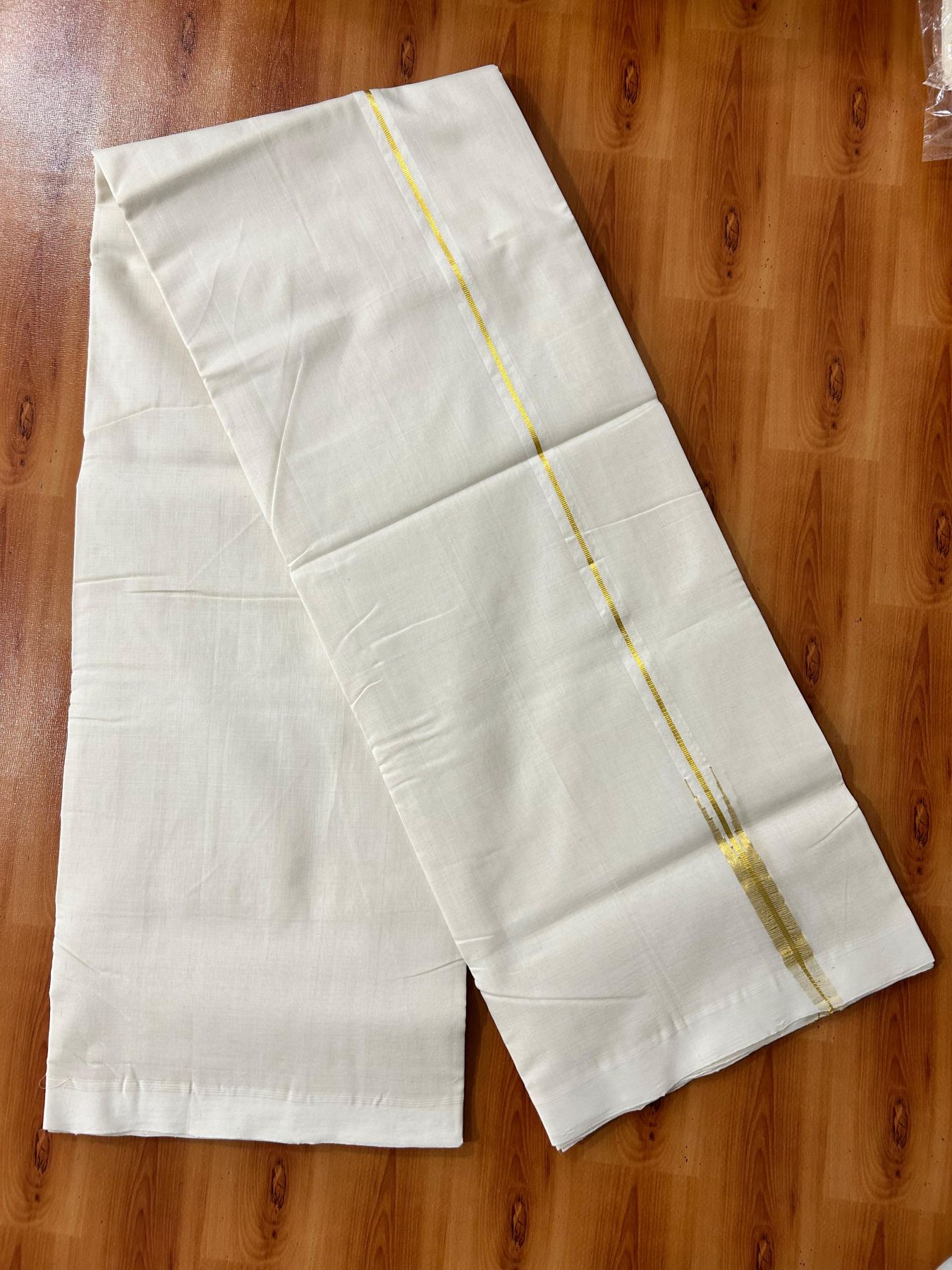 Double Off White Dhoti 25% Discount! KaithariKada Handloom Unakkupaav - Kerala Handloom - 100% Pure Cotton 100x80 - 2 cm Gold Kasav Puliyilakkara Chutty 4.00 mtr (8.5 muzham) - 1 KK5488 REA