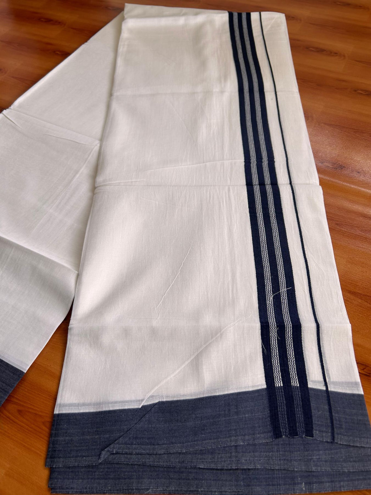 Pure White Double Mundu/Dhoti - 20% Discount ! Kaitharikada Pure Cotton - 100x80 - 1.25 inch Navy Blue Striped Kara 3.80 mtr (8 muzham) - 30 KK5523 MC