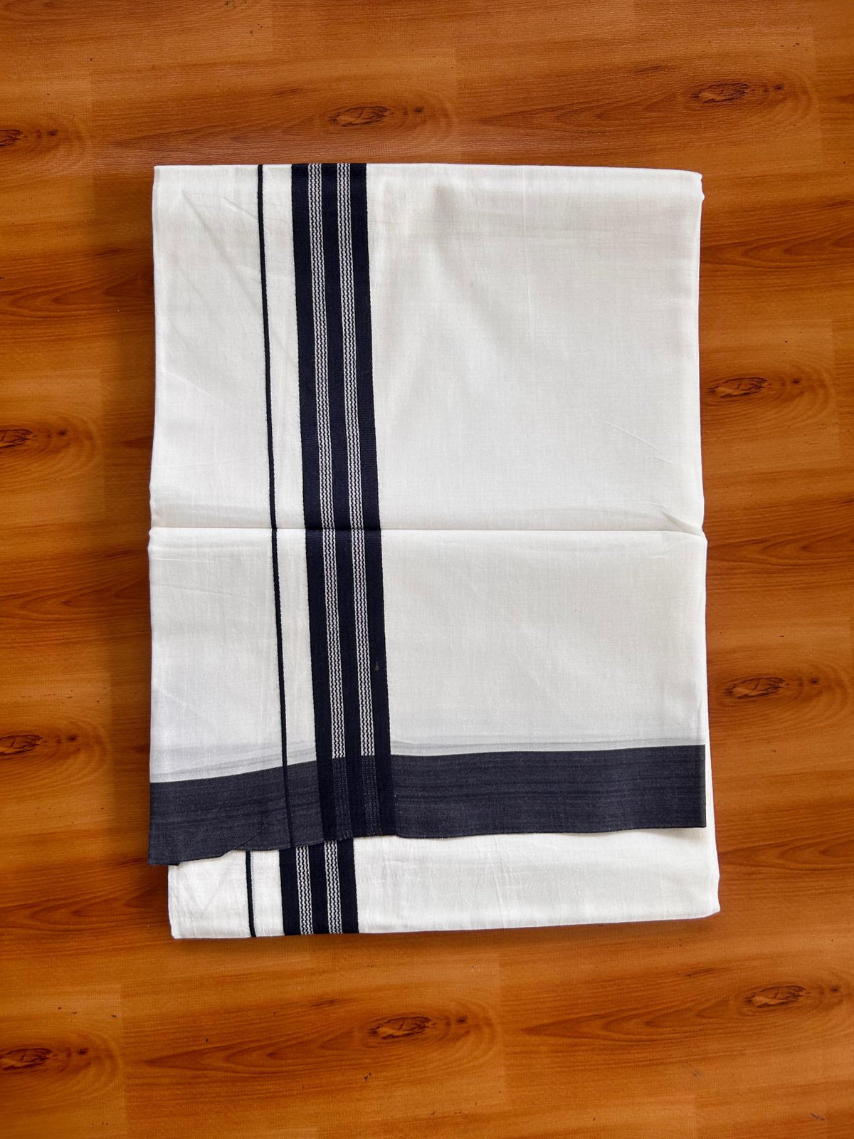 Pure White Double Mundu/Dhoti - 20% Discount ! Kaitharikada Pure Cotton - 100x80 - 1.25 inch Navy Blue Striped Kara 3.80 mtr (8 muzham) - 30 KK5523 MC
