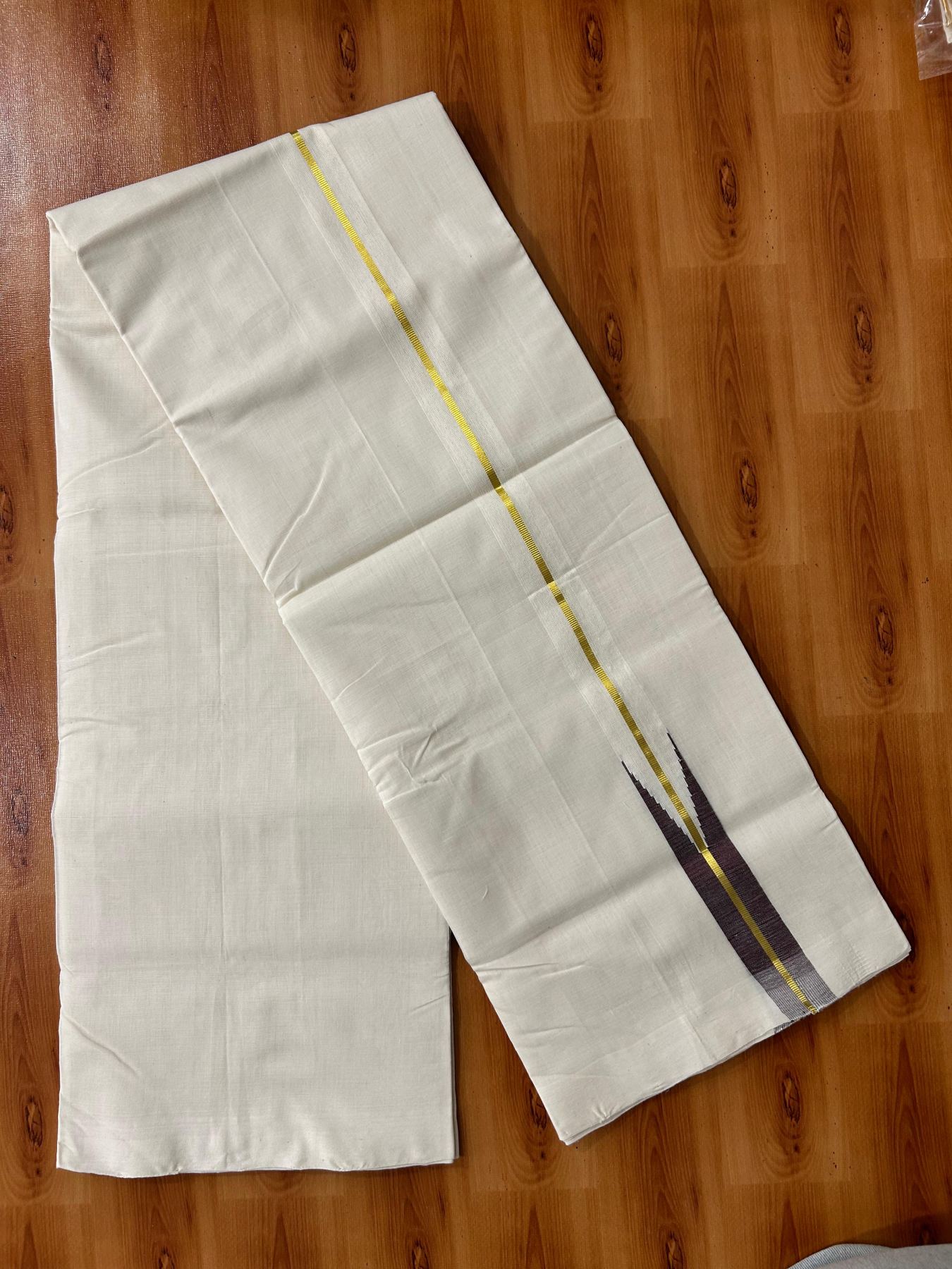 Double Off White Dhoti - 25% Discount! KaithariKada Kerala Handloom Unakkupaav - 100% Pure Cotton 100x80 - 1.25 inch Gold Kasav & Dark Maroon Puliyilakkara Chutty 3.60 mtr (8 muzham) - 3 KK5488 REA