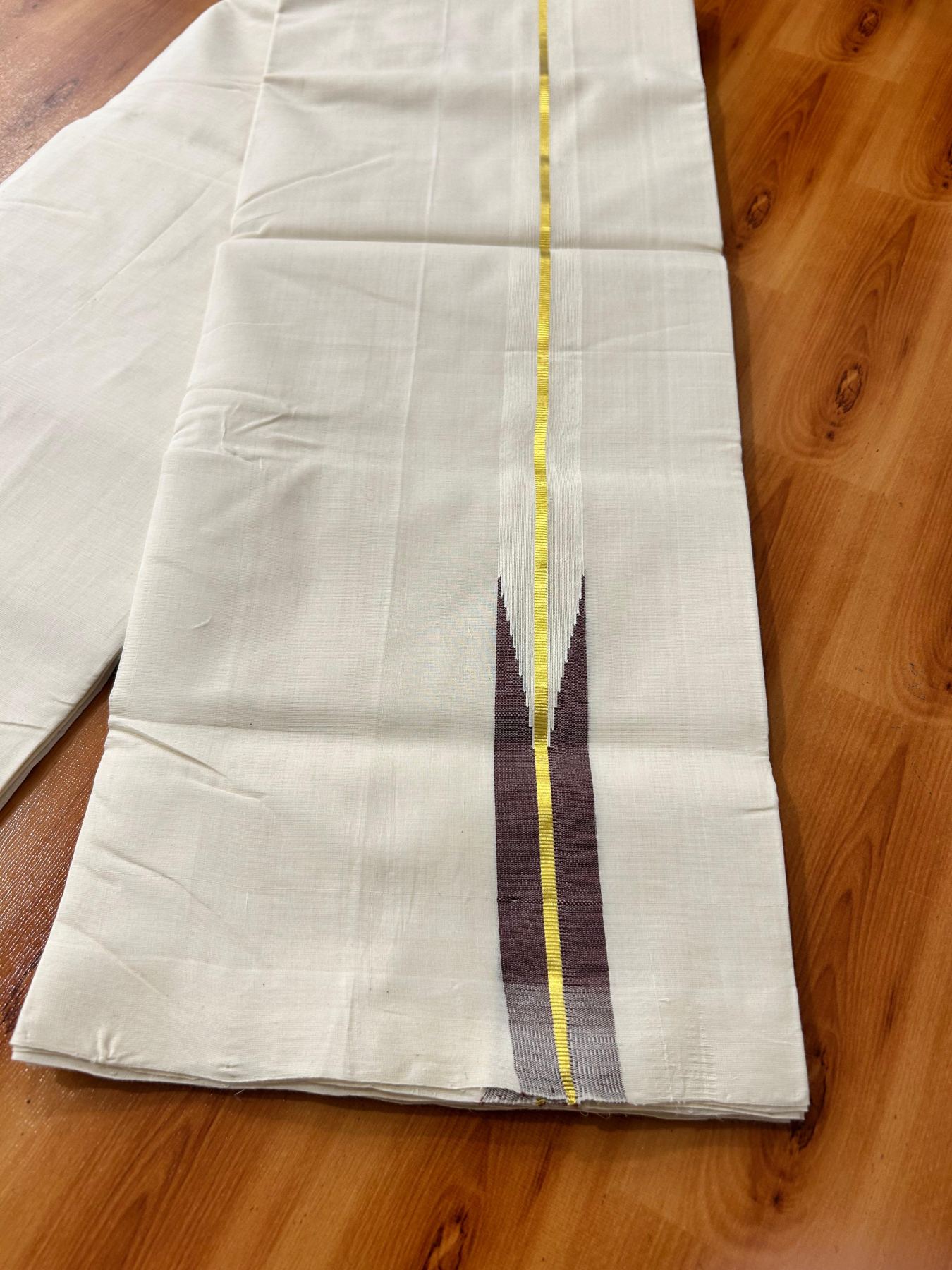 Double Off White Dhoti - 25% Discount! KaithariKada Kerala Handloom Unakkupaav - 100% Pure Cotton 100x80 - 1.25 inch Gold Kasav & Dark Maroon Puliyilakkara Chutty 3.60 mtr (8 muzham) - 3 KK5488 REA