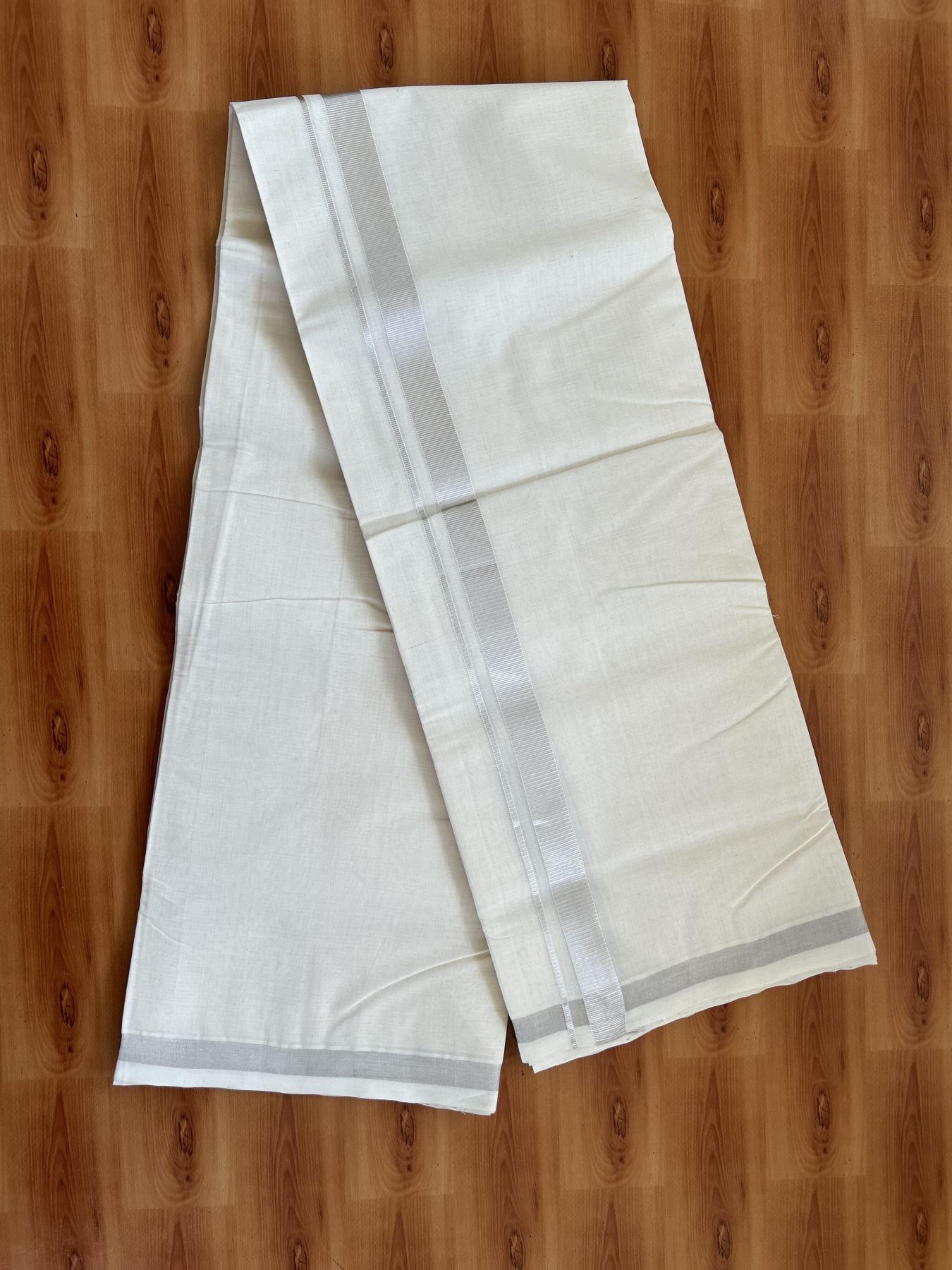 Double Off White - (Unbleached) Mundu/Dhoti - 25% Discount! KaithariKada Handloom Millpaav Kerala Handloom - Pure Cotton - (80X90) - 1 inch Silver Kasav Kara 4 mtr (8.5 Muzham) - 6 KK5403 RAM