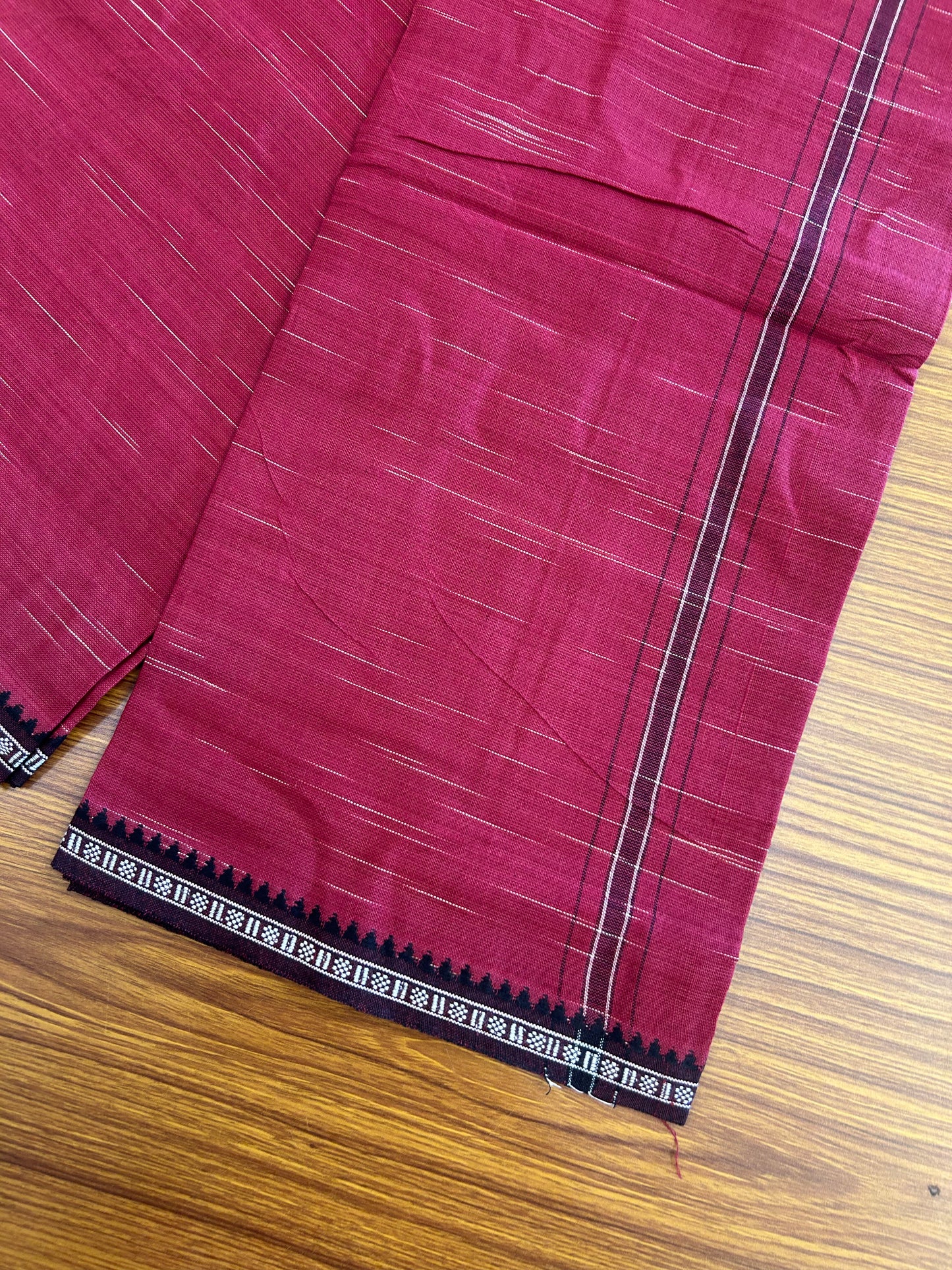 Premium Kathar Type Mund Pure cotton - Kaitharikada - Single Kaily / Lungi - 1 inch Black & White Stripes Kara kuppadam Border with Maroon colour body (2 meter / 4 muzham) - 20 KK8050 MUT