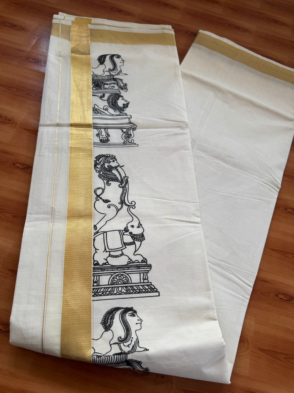 Off white Double - 20% Discount! KaithariKada  - (Unbleached) Mundu/Dhoti - Mixed Cotton (60s) -  1.5 inch Gold Kasav & Lion Hand Painted  Design Kara - 4 mtr (8.5 muzham) - 1 KK5469 PMC