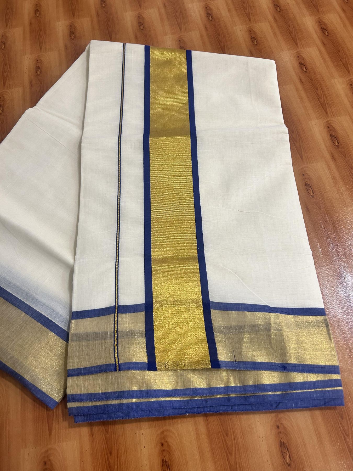 Off White Saree - 25% Discount! Kaitharikada Kerala Traditional Mixed Cotton Kasavu Saree - 3 Inch Pallu - Gold Silver Kasav & Dark Blue Kara - 17 KK7000 PMC