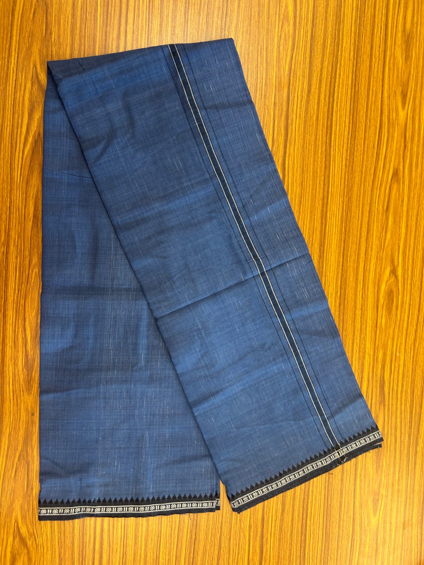 Premium Kathar Type Mund Pure cotton - Kaitharikada - Single Kaily / Lungi - 1 inch Black Stripes Kara kuppadam Border with Blue colour body (2 meter / 4 muzham) - 74 KK8050 MUT