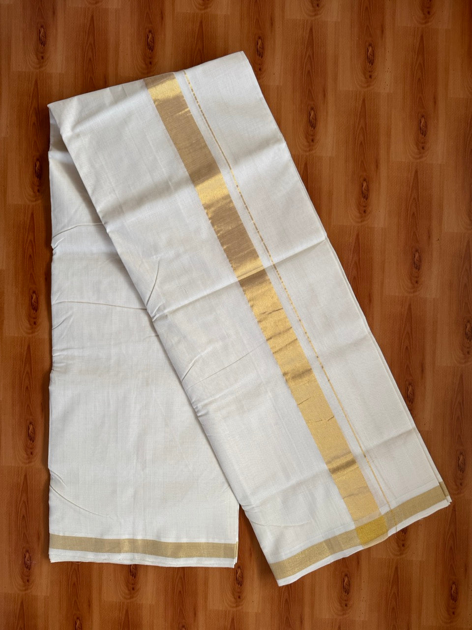 25% Discount!! KaithariKada Handloom Unakkupaav - Kerala Handloom - 100% Pure Cotton Off White Double - (Unbleached) Mundu/Dothi - 100x80 - 1.5 Inch Gold Kasav Shaded kara 4mtr (8.5 muzham) - 1 KK5471 ABH