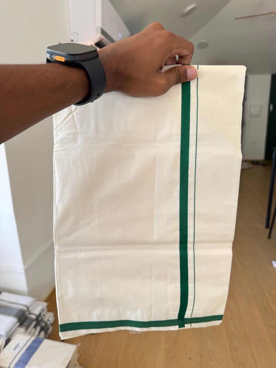 Single Off white 100% Pure Cotton Mundu/Dhoti (Unbleached) - KaithariKada (40s) - 1 cm Green Kara (2 meter / 4 muzham) - 2 KK5472 MC