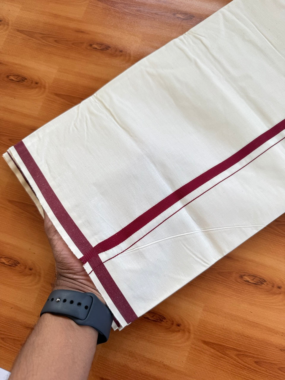 Single Off white 100% Pure Cotton Mundu/Dhoti (Unbleached) - KaithariKada (40s) - 1 cm Maroon Kara (2 meter / 4 muzham) - 3 KK5472 MC