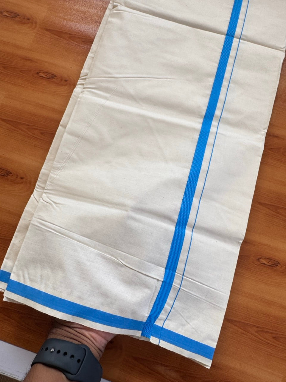 Single Off white 100% Pure Cotton Mundu/Dhoti (Unbleached) - KaithariKada (40s) - 1 cm Light Blue Kara (2 meter / 4 muzham) - 4 KK5472 MC