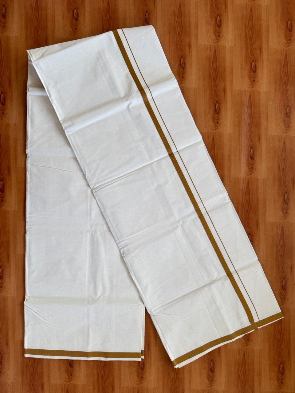 Single Off white 100% Pure Cotton Mundu/Dhoti (Unbleached) - KaithariKada (40s) - 1 cm Brown Kara (2 meter / 4 muzham) - 7 KK5472 MC