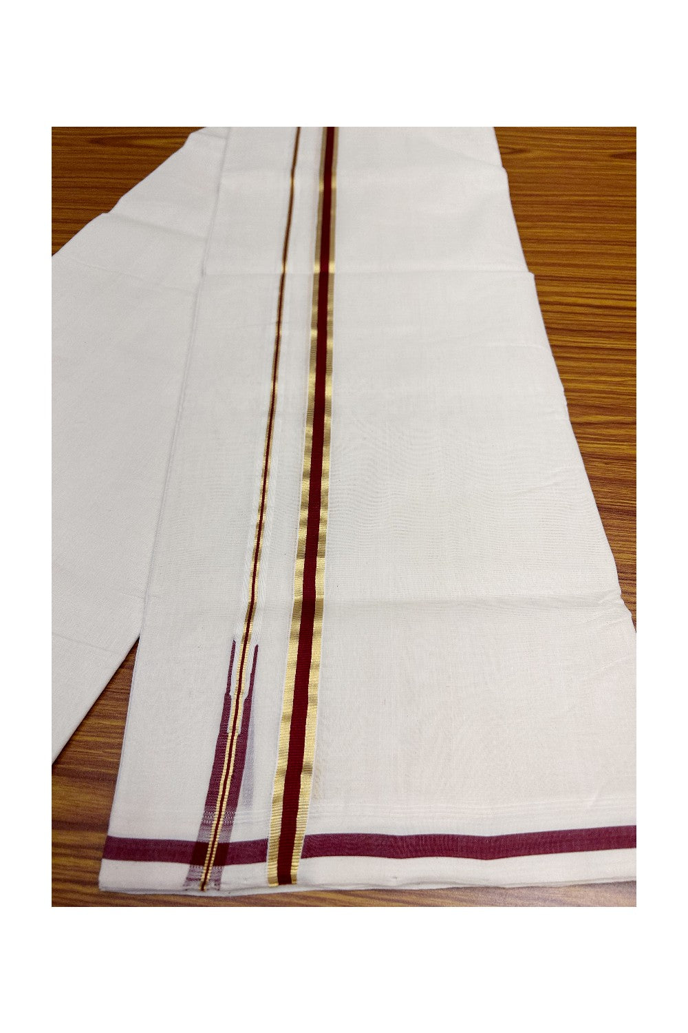 26% DISCOUNT!! KaithariKada HANDLOOM Unakkupaav Balaramapuram - 100% PURE Cotton Off White (Unbleached) - 100x100 Double Mundu/Dhoti -  1.5cm Chutty Puliyilakkara Kasavu Maroon Kara-230