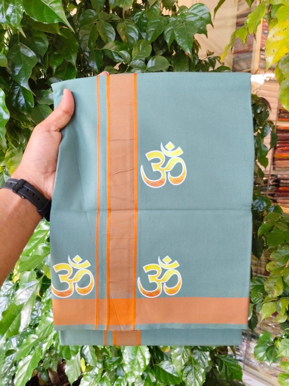 34% Discount ! Kaitharikada Pure Cotton - Single Kaily / Lungi - (40s) - 1.25 inch Orange Striped Ohm Printed Design kara with Pine Green colour body  (2 meter / 4 muzham) - 35 KK8028 GAN