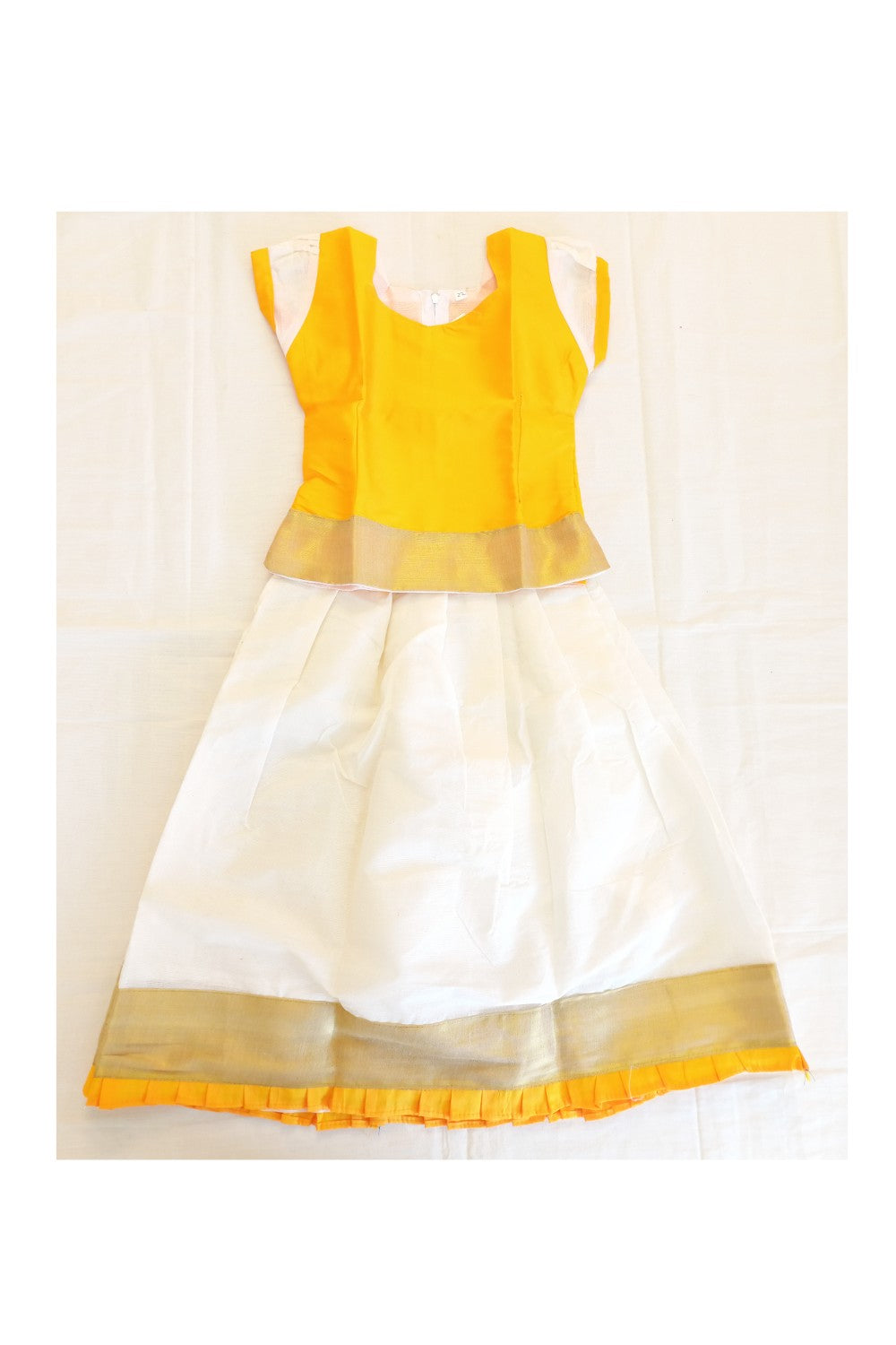 Girls pavadai on sale